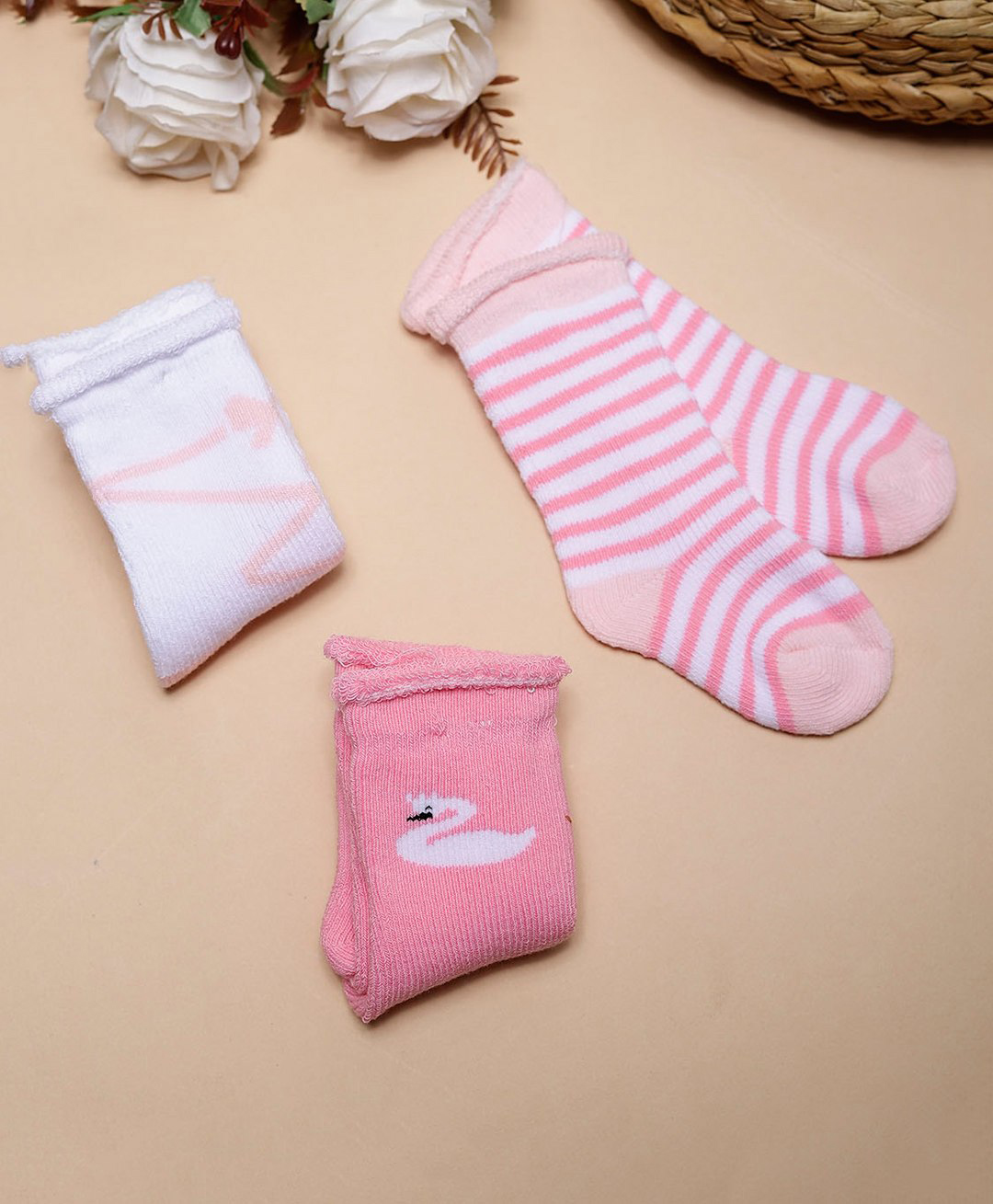 PASSION PETALS Pack Of 3 Striped & Swan  Detailed Warm Socks - Pink White-picture-12