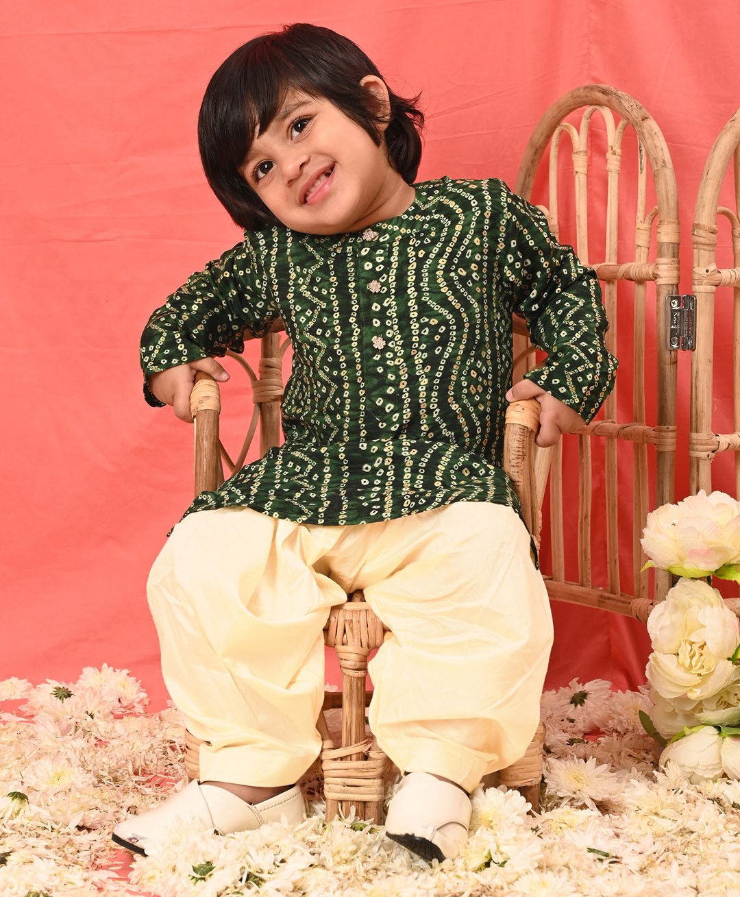 VASTRAMAY SISHU Full Sleeves Seamless Bandhej Designed Kurta With Patiala - Green & Cream-image-7