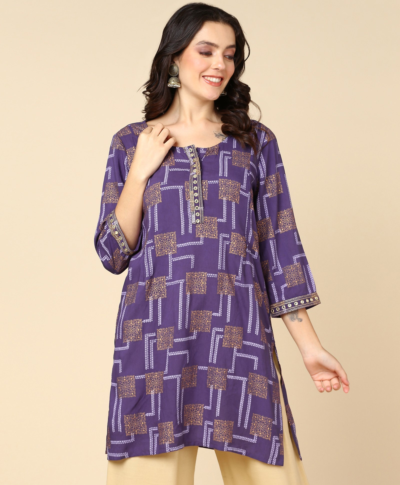Zelena Three Fourth Sleeves Floral Block Printed  Maternity & Feeding Kurta With Concealed Zipper - Purple-image-4