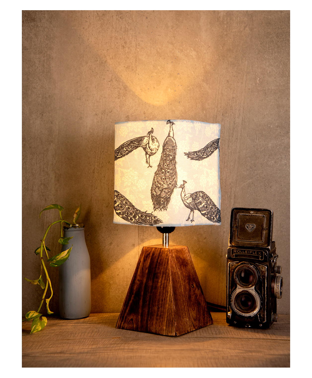 Green Girgit Pyramid Lamp Peacock Print-image-37