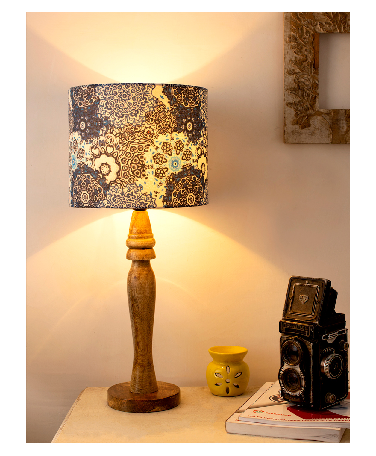 Green Girgit Wooden Lamp Batik Print-image-40