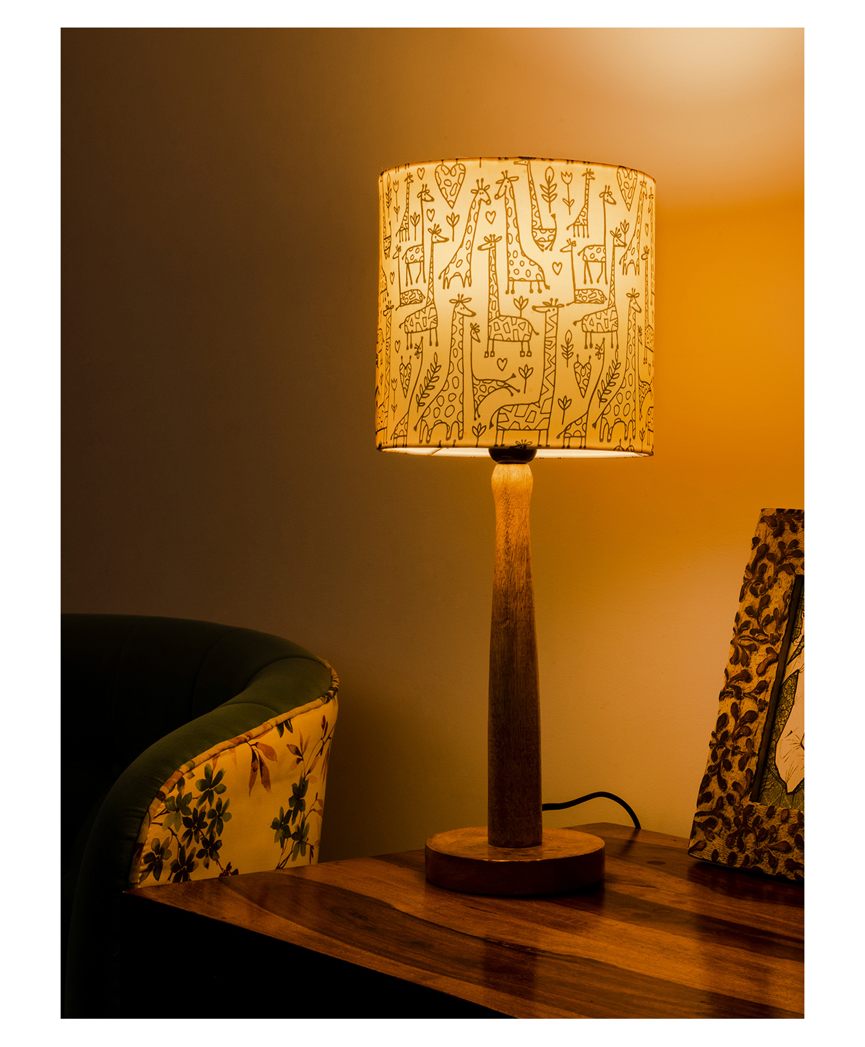 Green Girgit Wooden Brown Lamp with Animal Print Shade-image-36