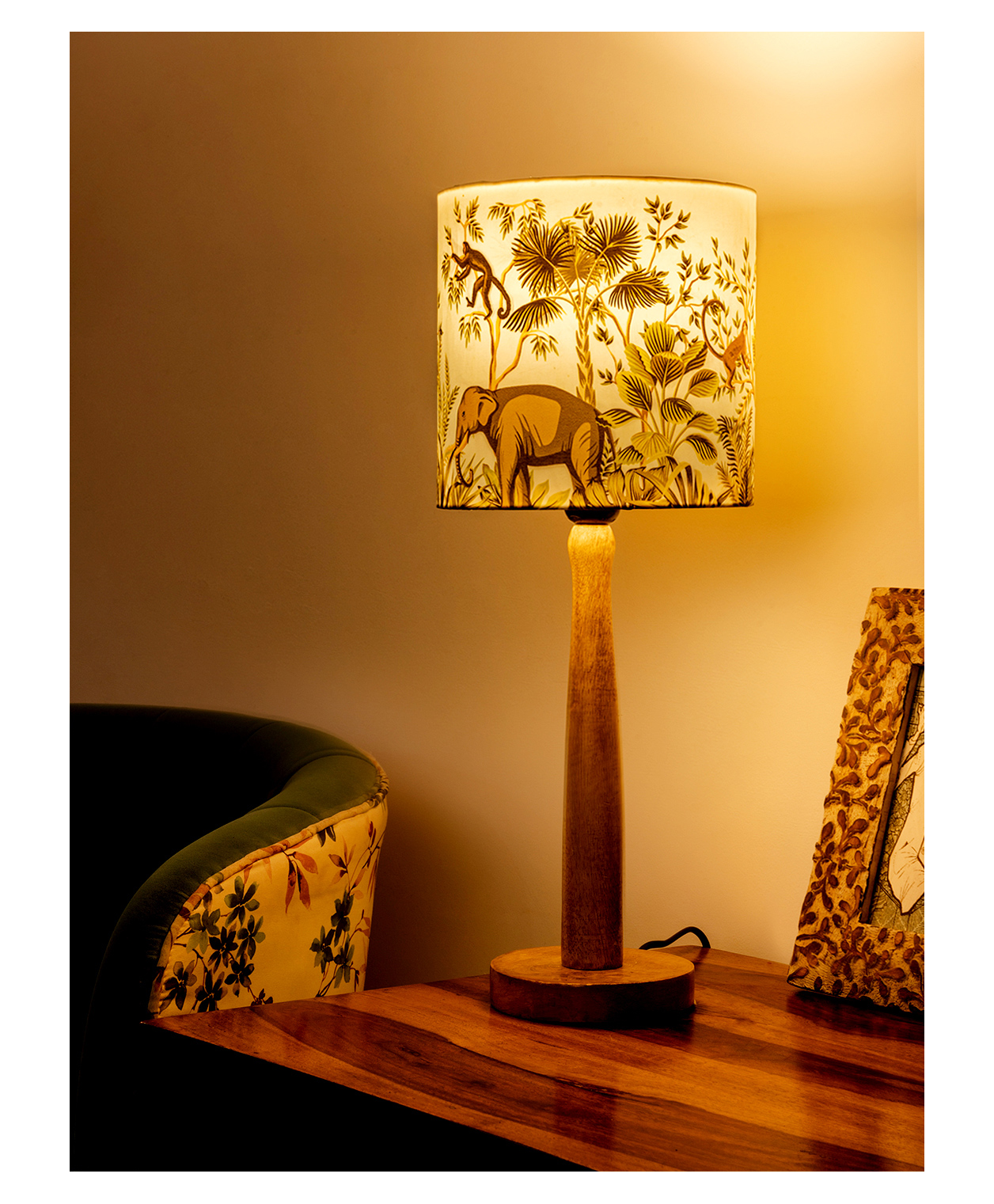 Green Girgit Wooden Brown Lamp with Jungle Print Shade-image-45