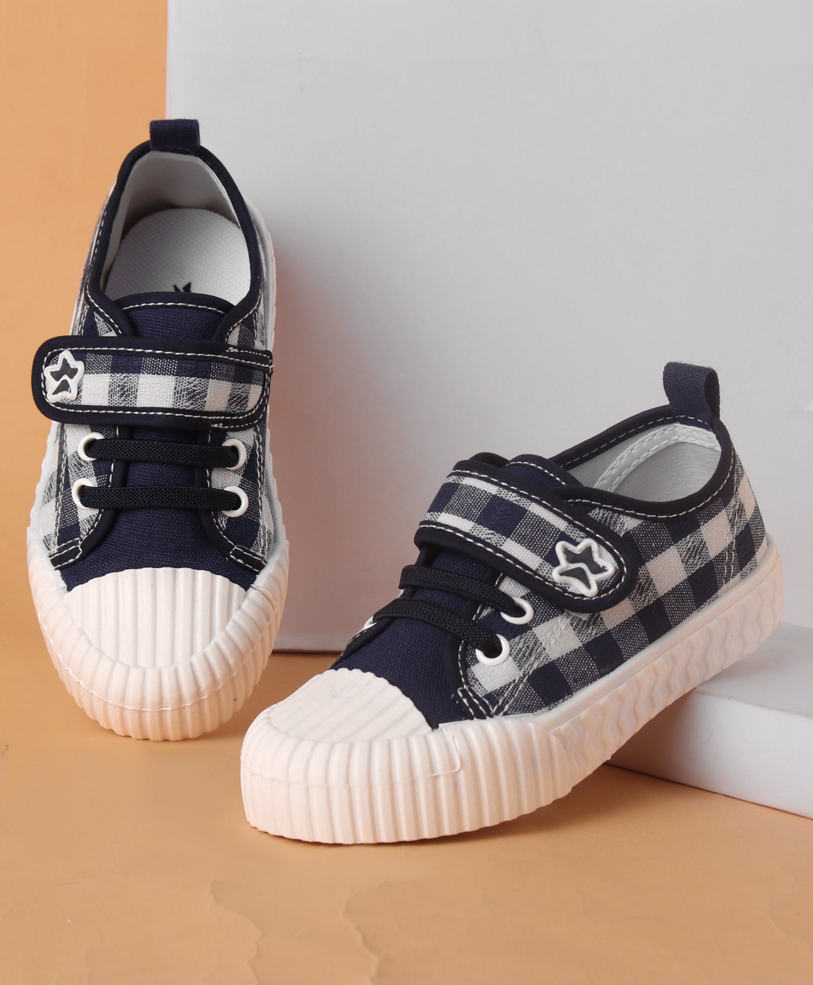 Cute Walk by Babyhug Checked Casual Shoes with Velcro Closure - Navy-image-25