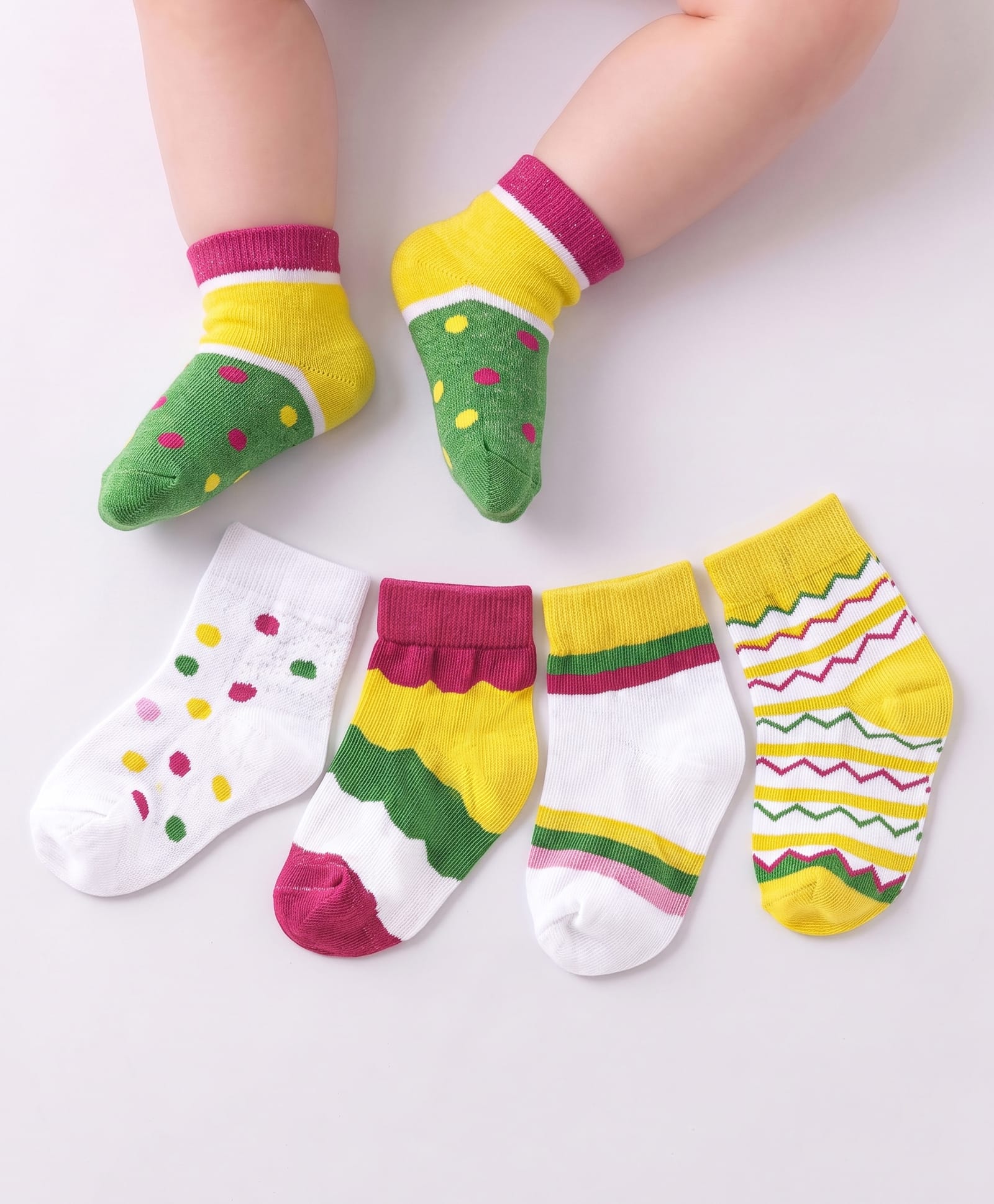 Cute Walk By Babyhug Anti Bacterial Cotton Rich Non Terry Ankle Length Socks Stripes & Polka Dot Deign Pack Of 5 - Multicolor-image-10