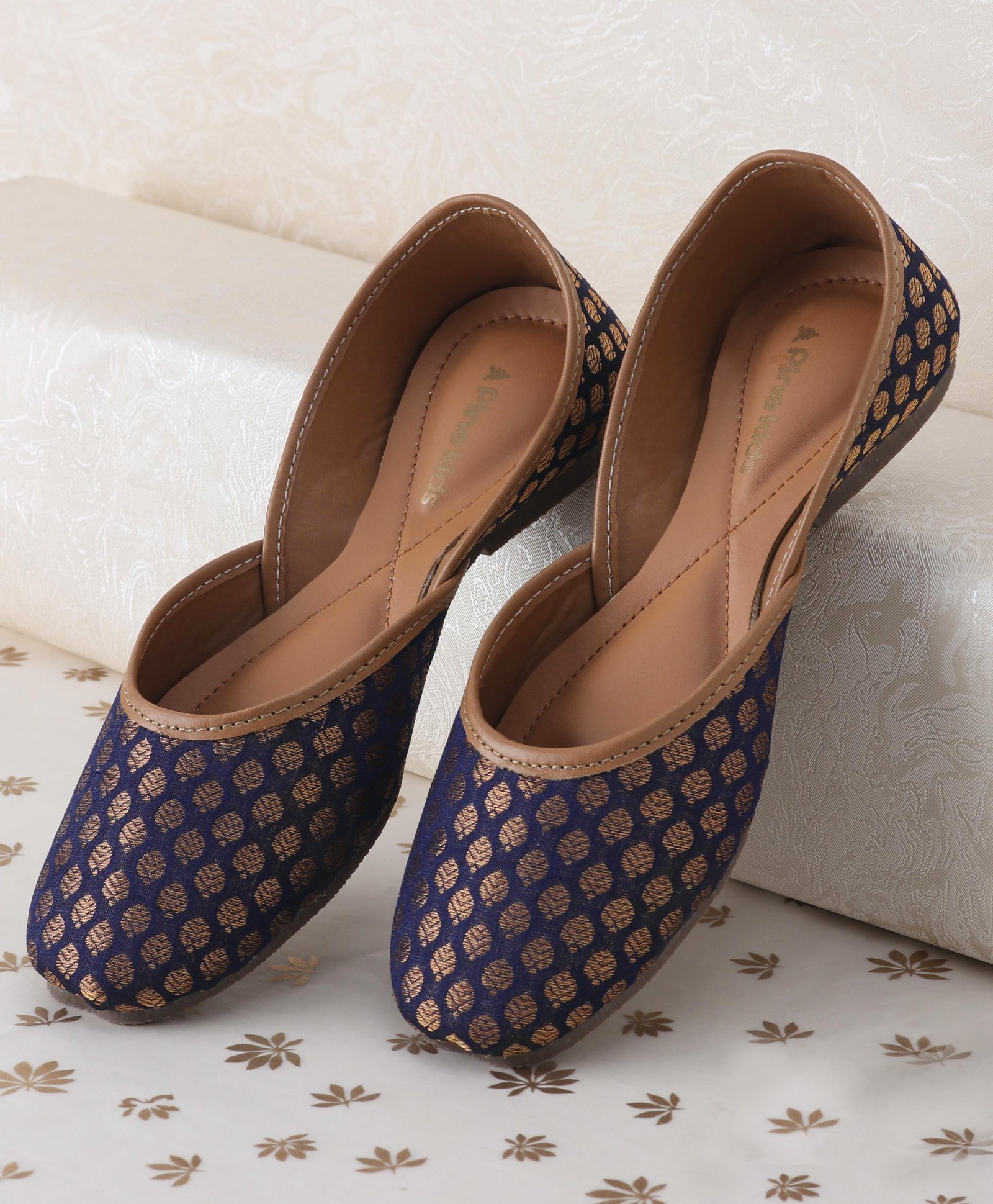 Pine Kids Ethnic Wear Mojaris - Blue-picture-11