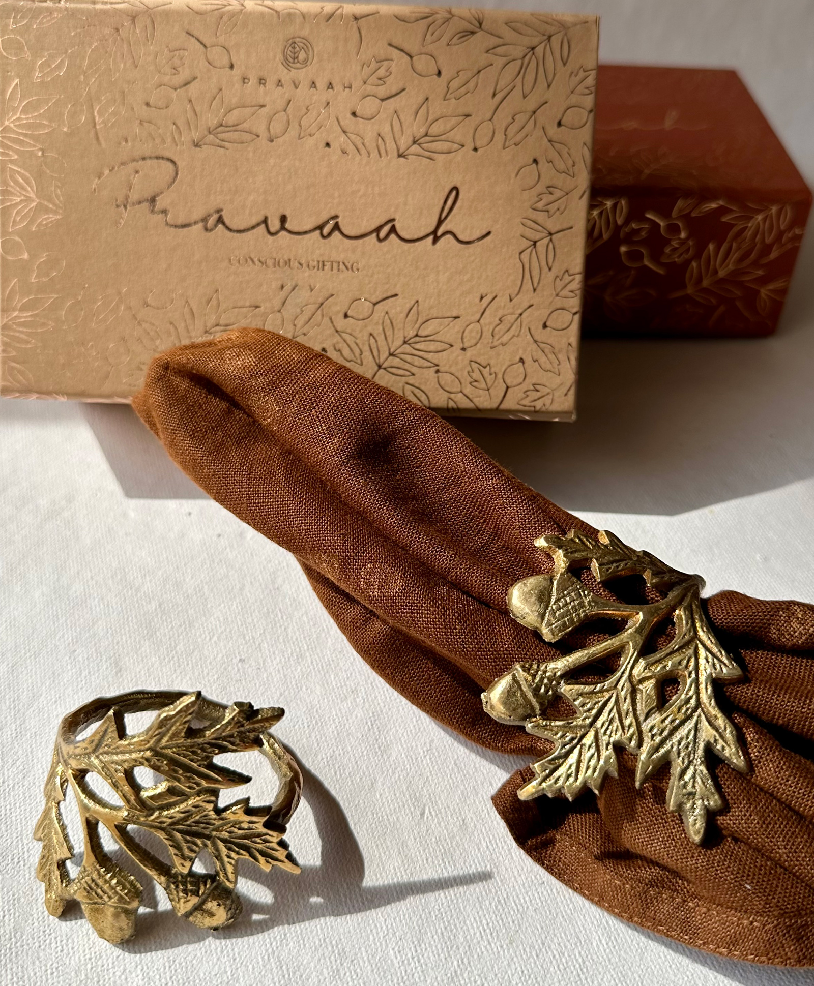 Pravaah India Phool Napkin Rings- Flower Set of 4-image-27