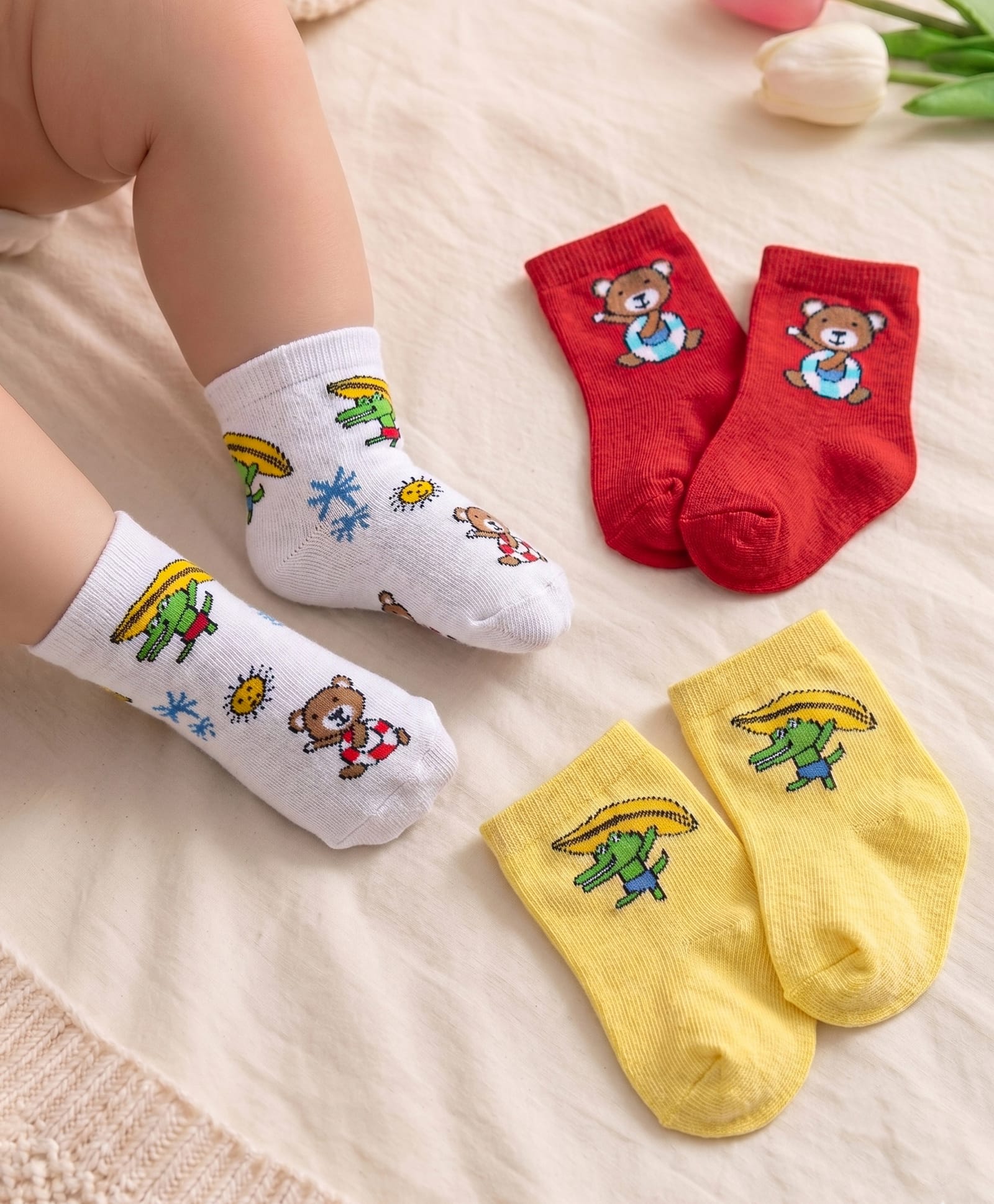 Cutewalk By Babyhug Anti-Bacterial Ankle Length Socks Teddy Bear & Crocodile Design Pack Of 3- Red Yellow & White-image-19