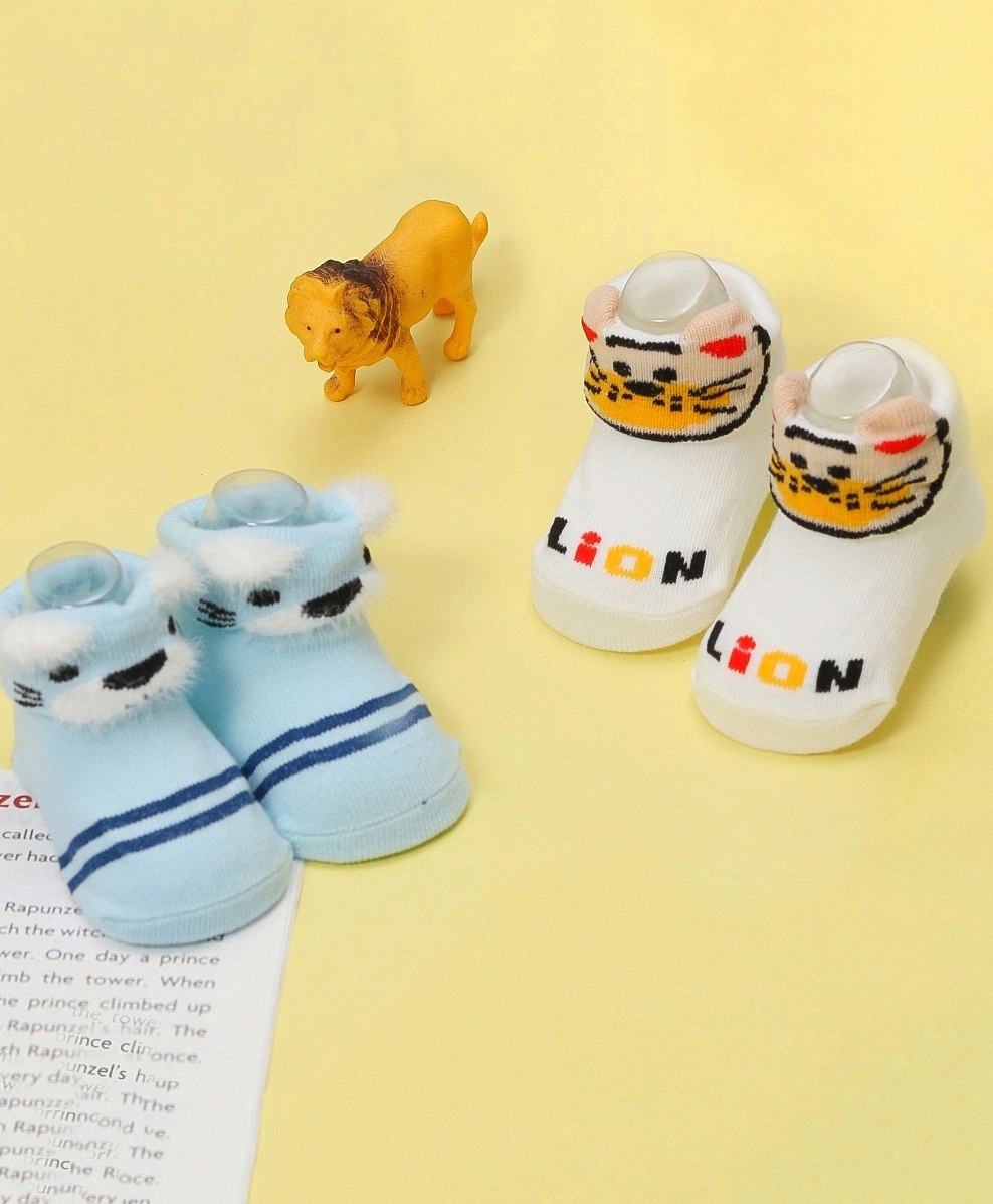 Yellow Bee Pack Of 2 Animal Designed Anti Skid Socks - White & Blue-picture-10