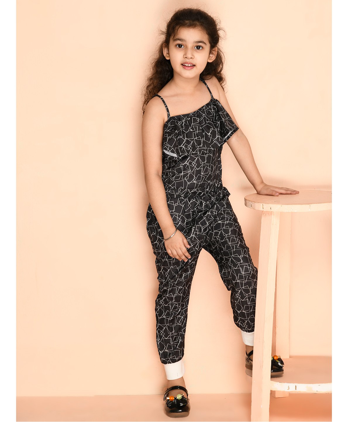 Kids Cave Crepe With 100% Cotton Lining Sleeveless Geomatric Deisgn Printed Jumpsuit - Black-picture-33