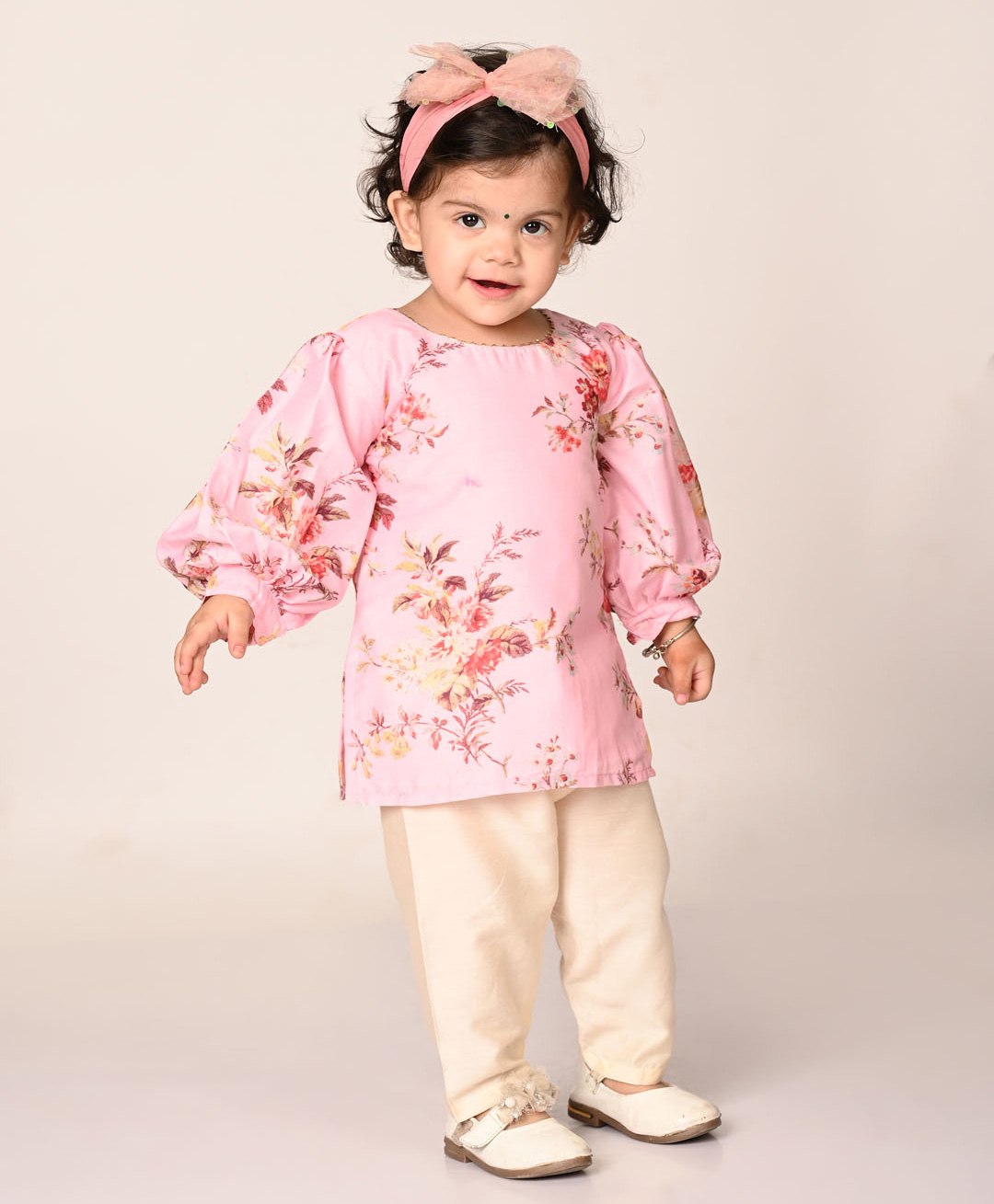 VASTRAMAY SISHU Full Sleeves Floral Printed Kurta And Pant Set - Pink-picture-10