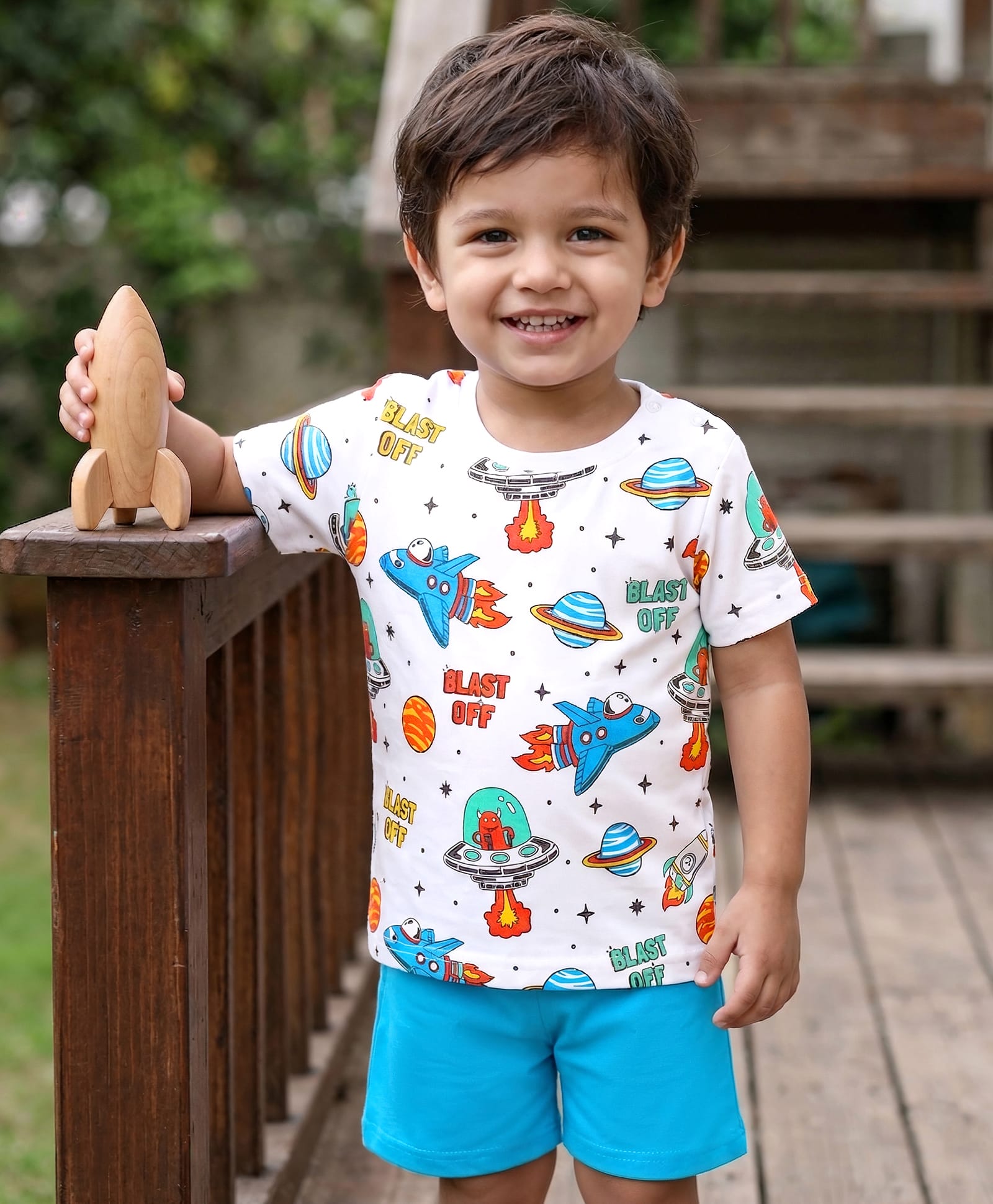 Babyhug Cotton Knit Half Sleeves Night Suit With Rocket Print - White & Blue-image-15