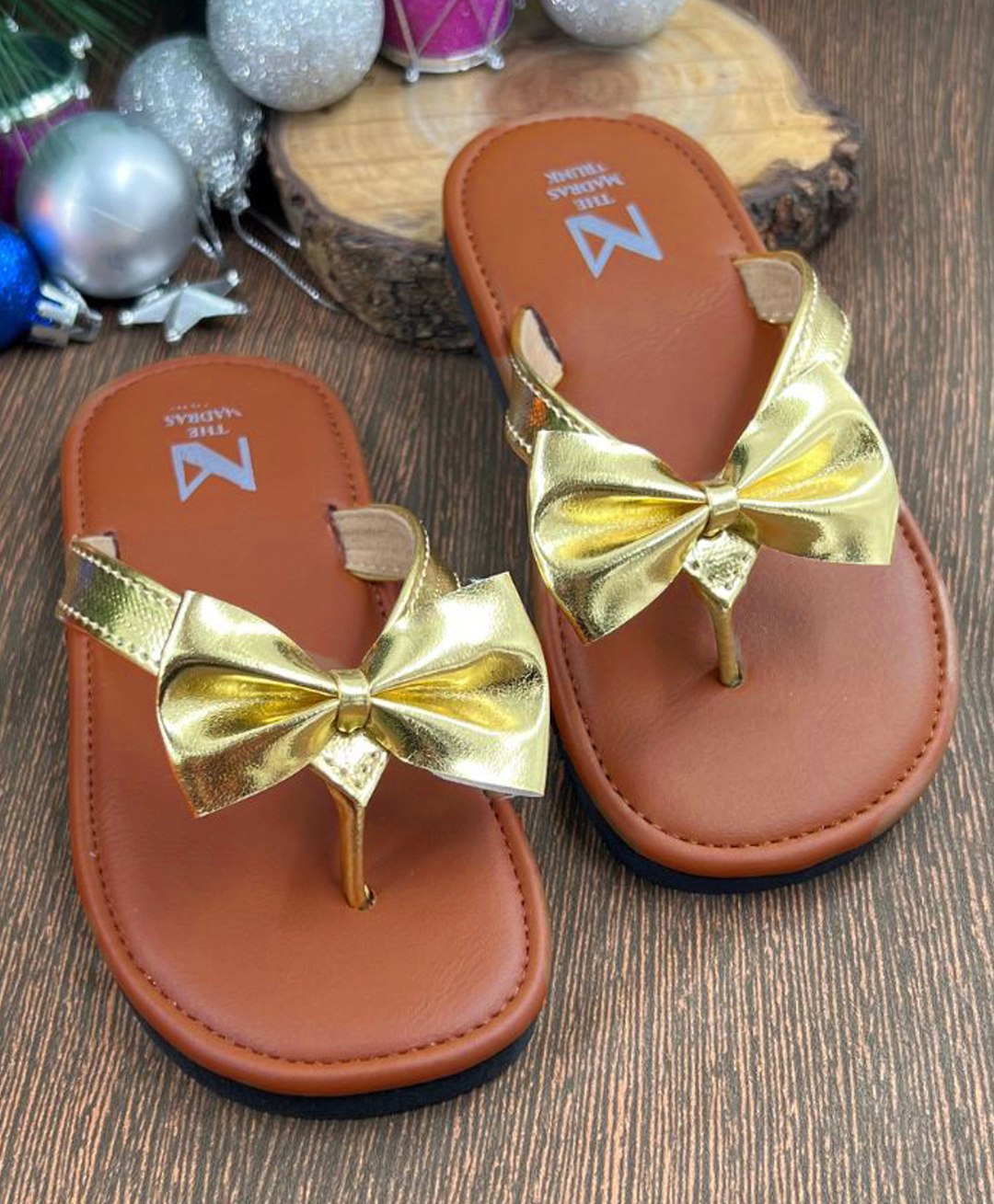 The Madras Trunk  Bow Detailed Flip Flops -  Brown And Gold-image-43