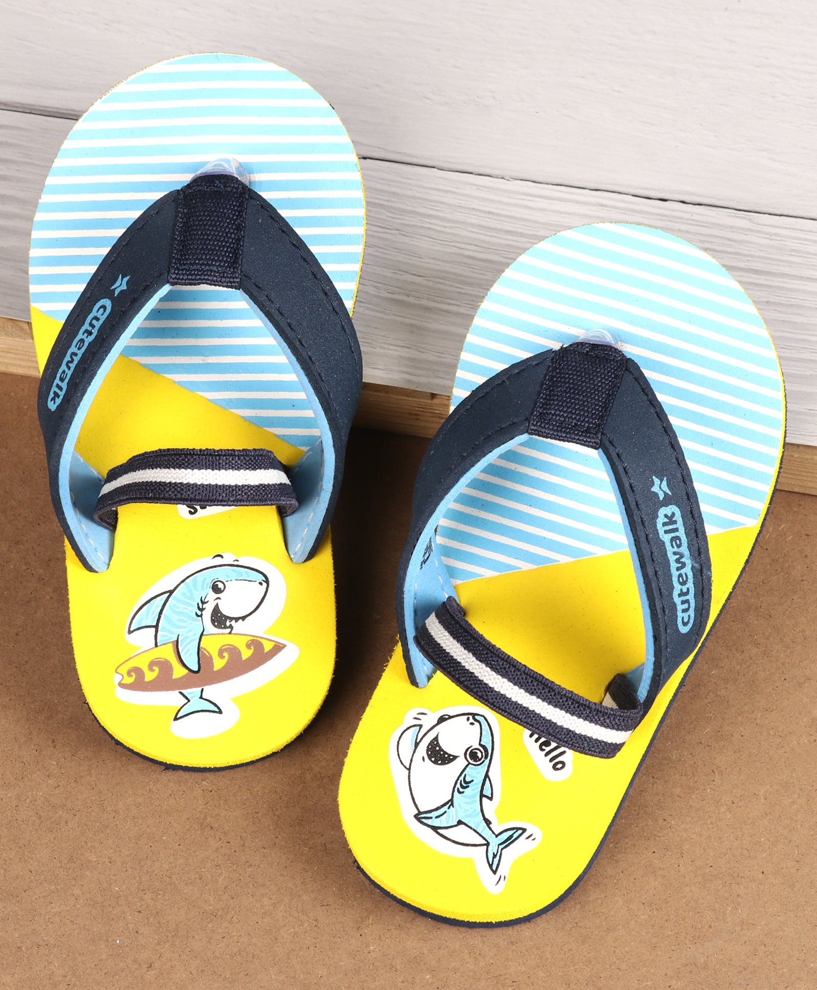 Cute Walk by Babyhug Flip Flops with Back Strap Whale Print - Blue-picture-18