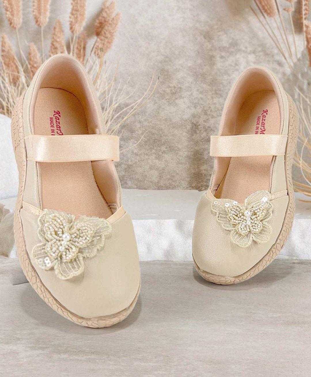 KazarMax Butterfly Applique Ballerinas - Beige