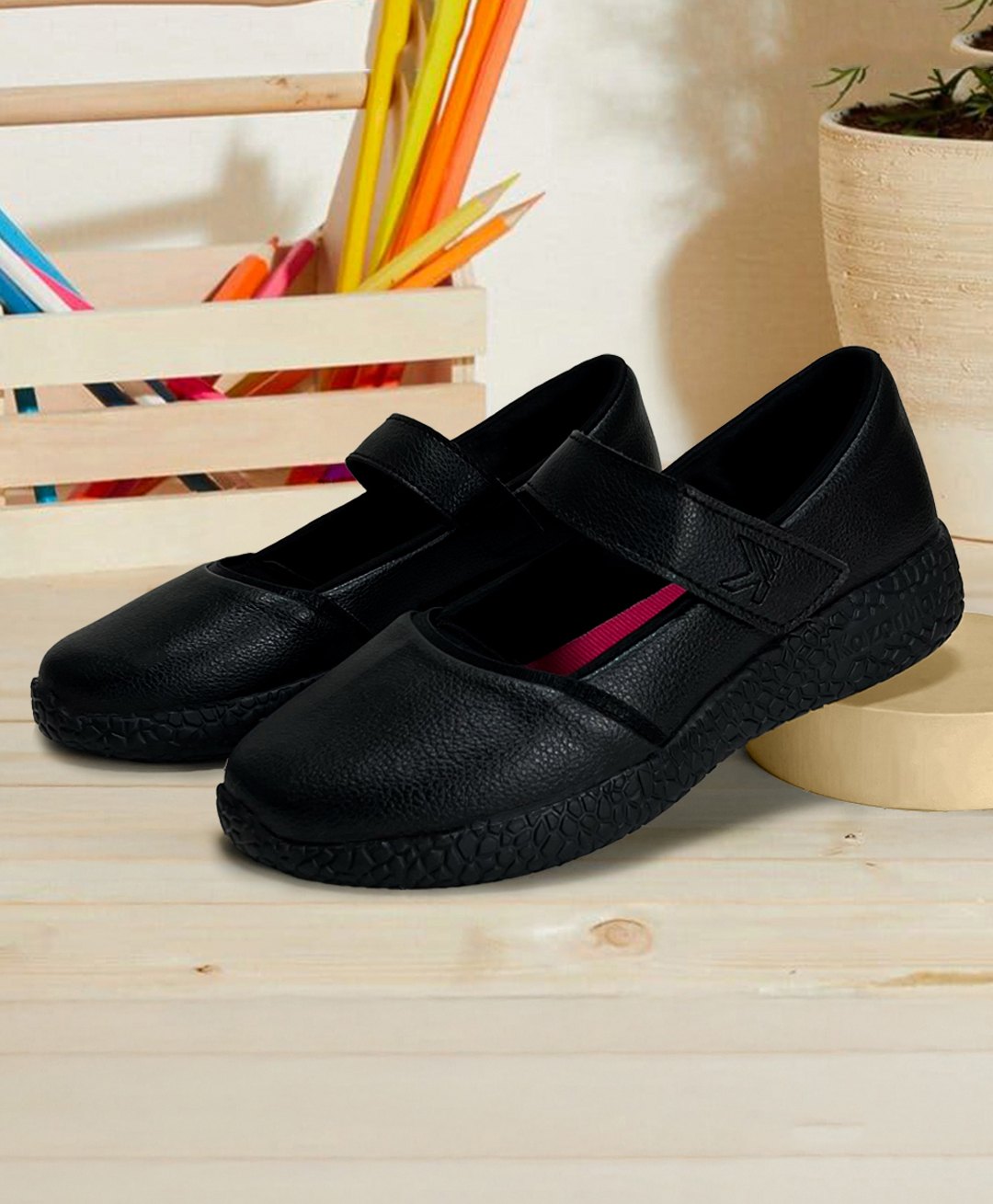 KazarMax Solid Ballerinas - Black-image-3
