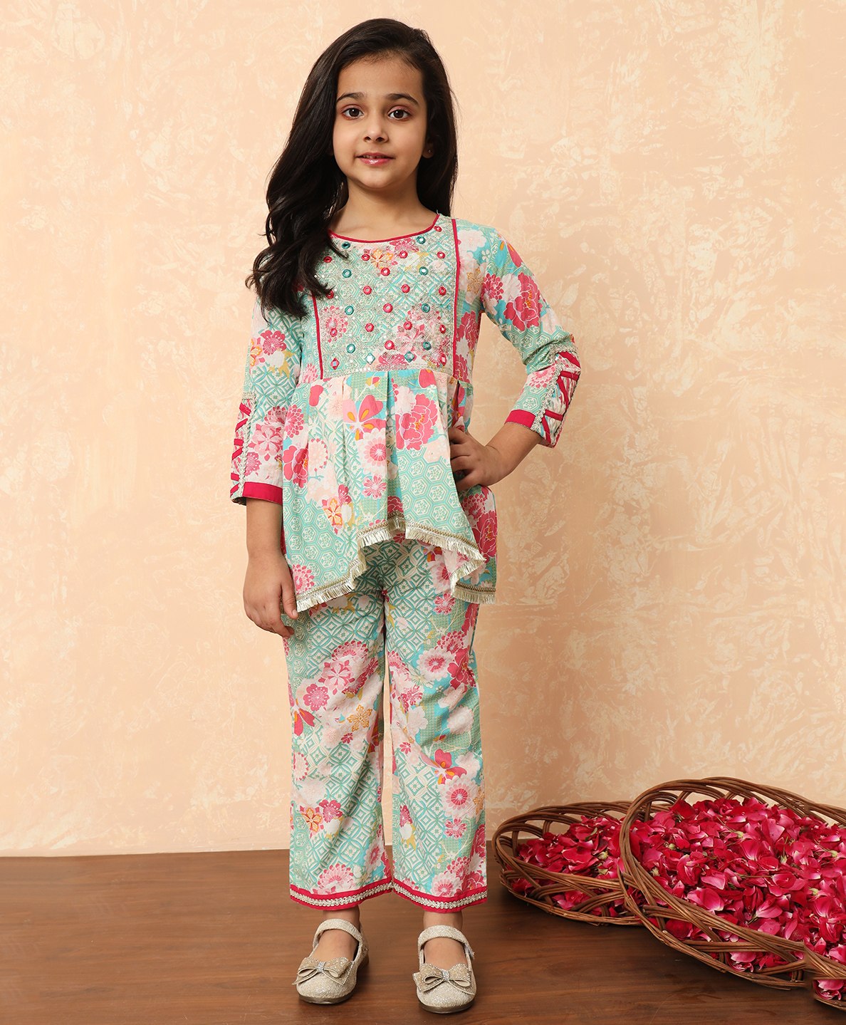READIPRINT Three Fourth Sleeves Floral Printed Mirror Work Embroidered Kurta & Palazzo - Sea Green-image-2