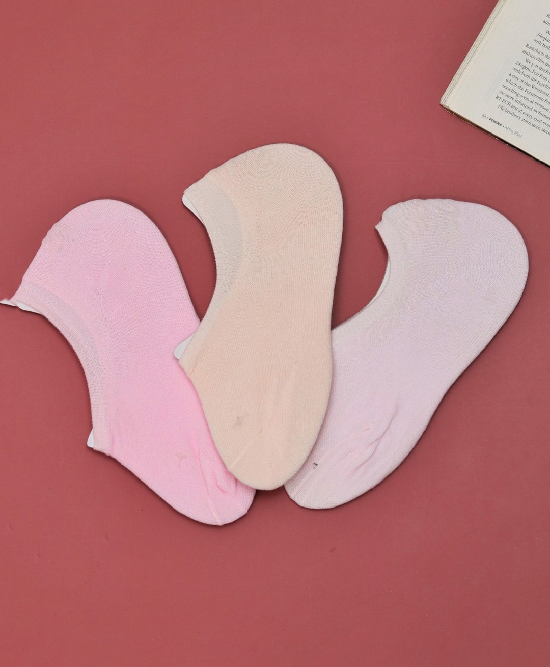 Yellow Bee Pack Of 3 Solid Socks - Light Pink & Cream-image-33