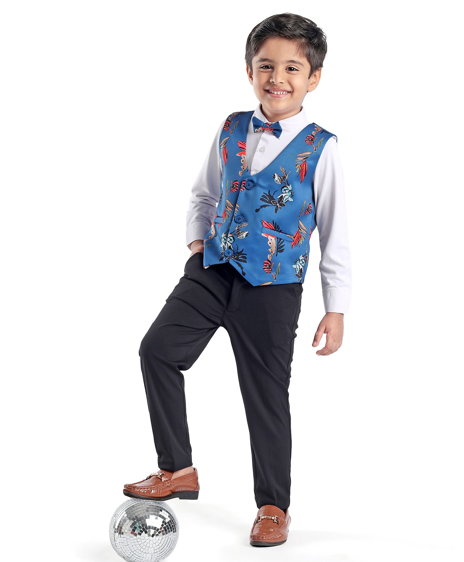 Babyhug Woven Full Sleeves Shirt & Trousers With Printed Waistcoat & Bow - Dark Blue-picture-23