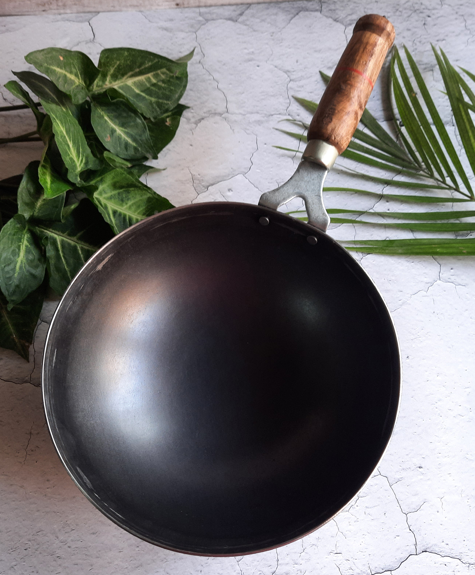 EarthBound Iron Deep Pan/Wok 9 inch-image-11