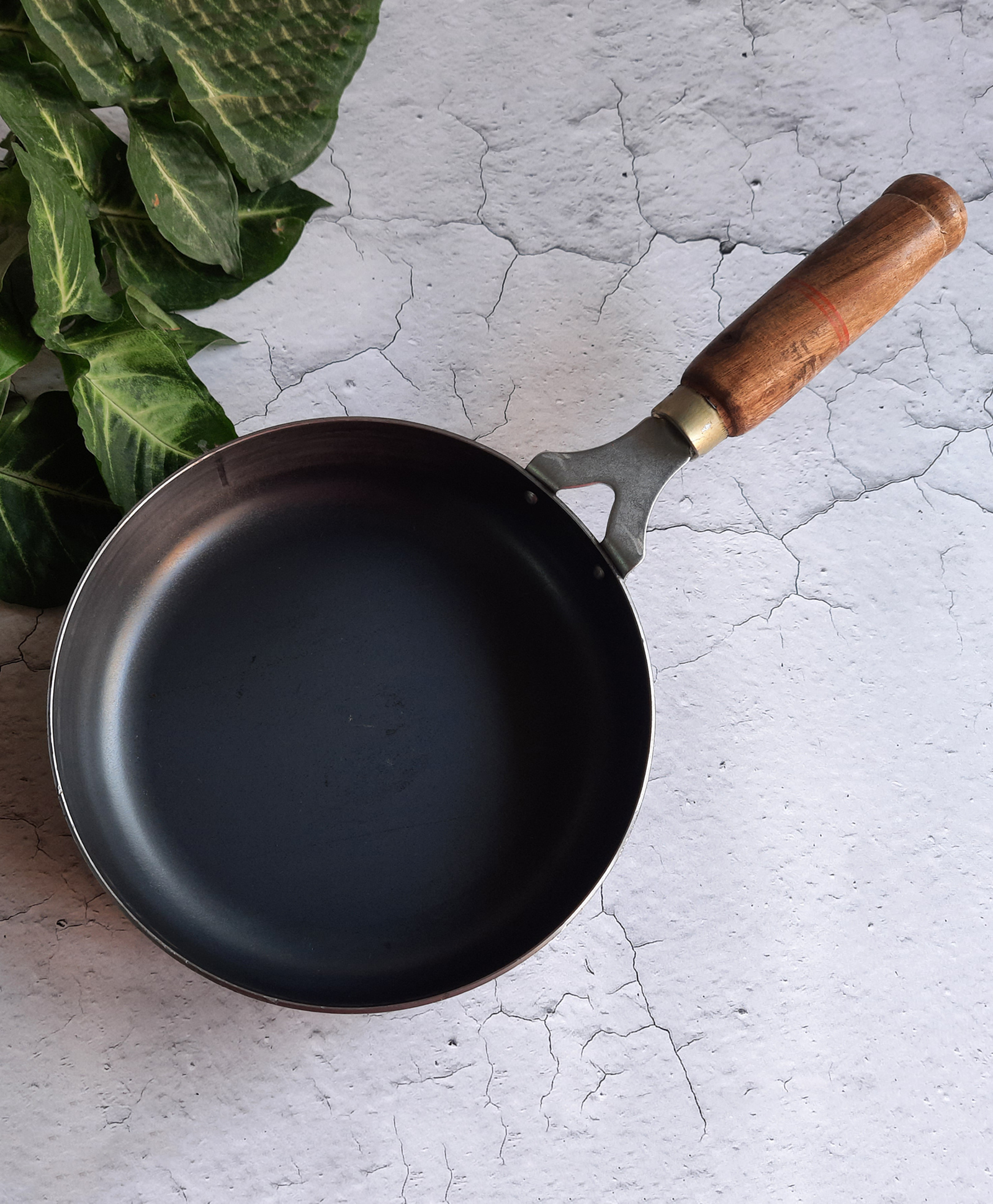 earthbound traditional cookware EarthBound Iron Fry Pan 8 inch-picture-18