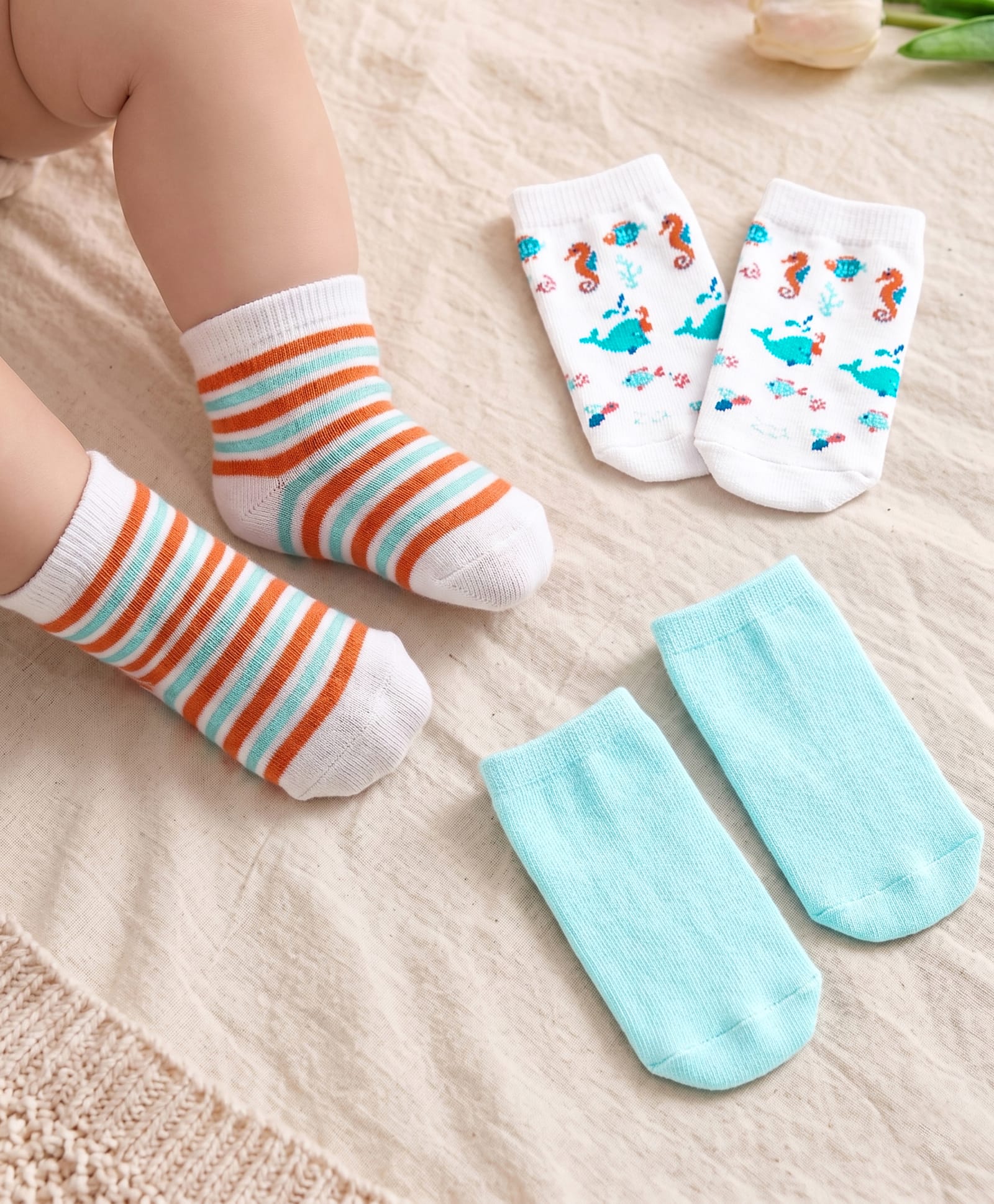 Cute Walk by Babyhug Anti Bacterial Ankle Length Socks Fish Design Pack Of 3 - Multicolour-image-38