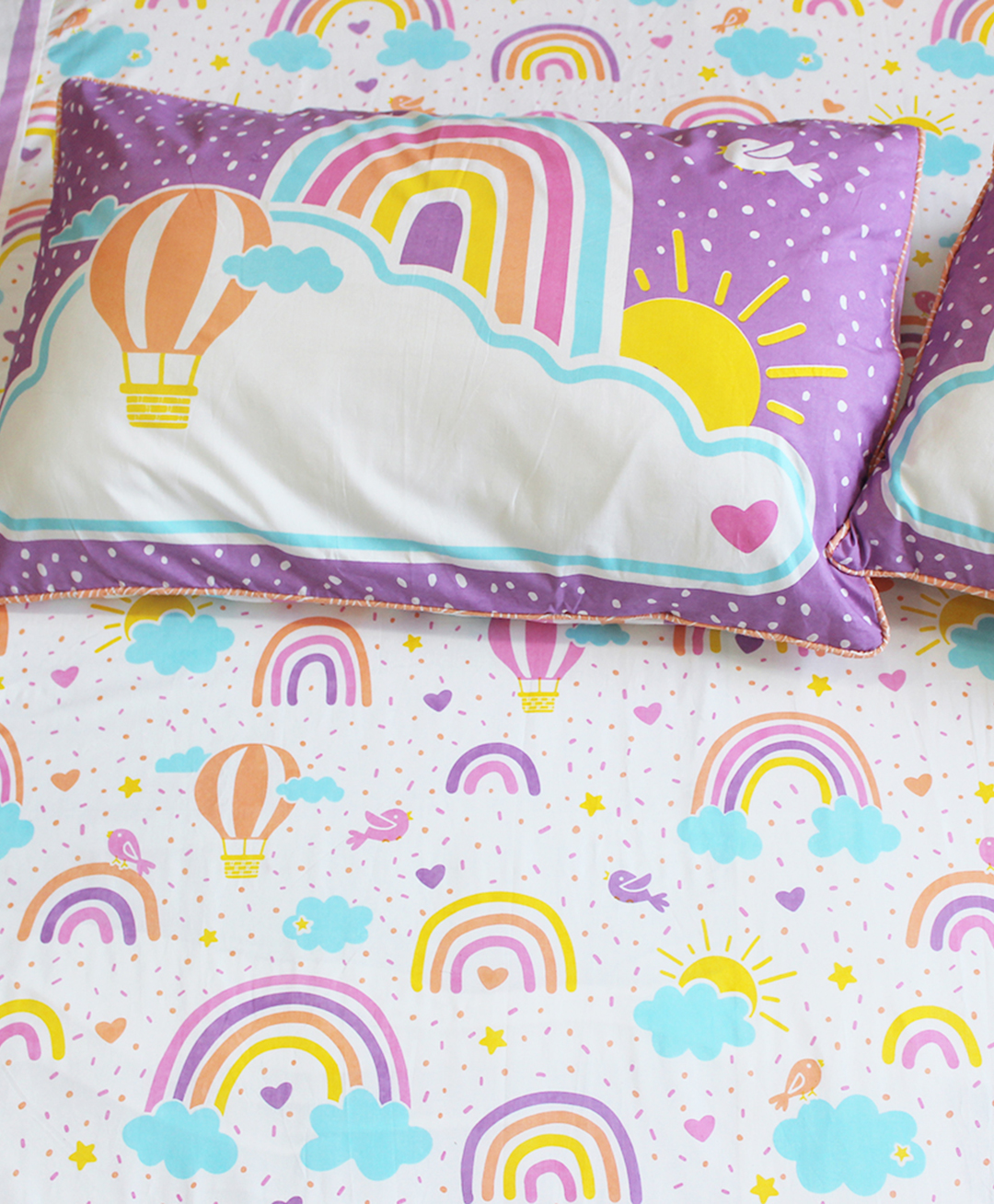 SilverLinen Over the Rainbow Double Bedsheet with Two Pillow Covers -Multicolour-image-1