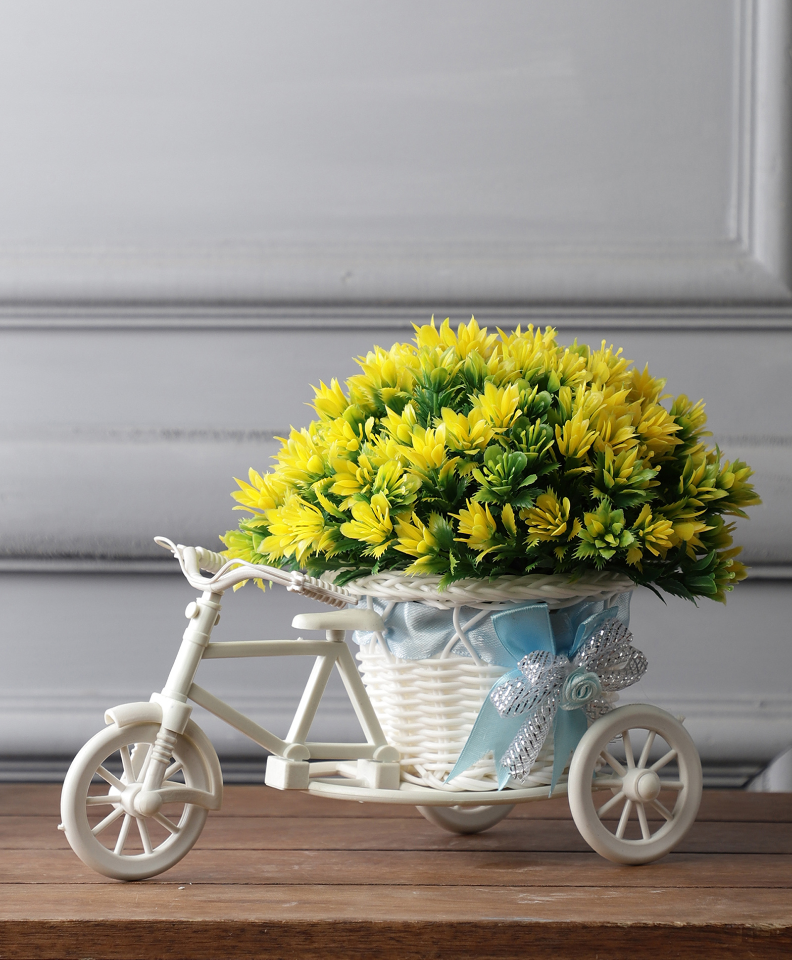 Foliyaj Rickshaw Plant with Yellow Hanging Leaves-image-44