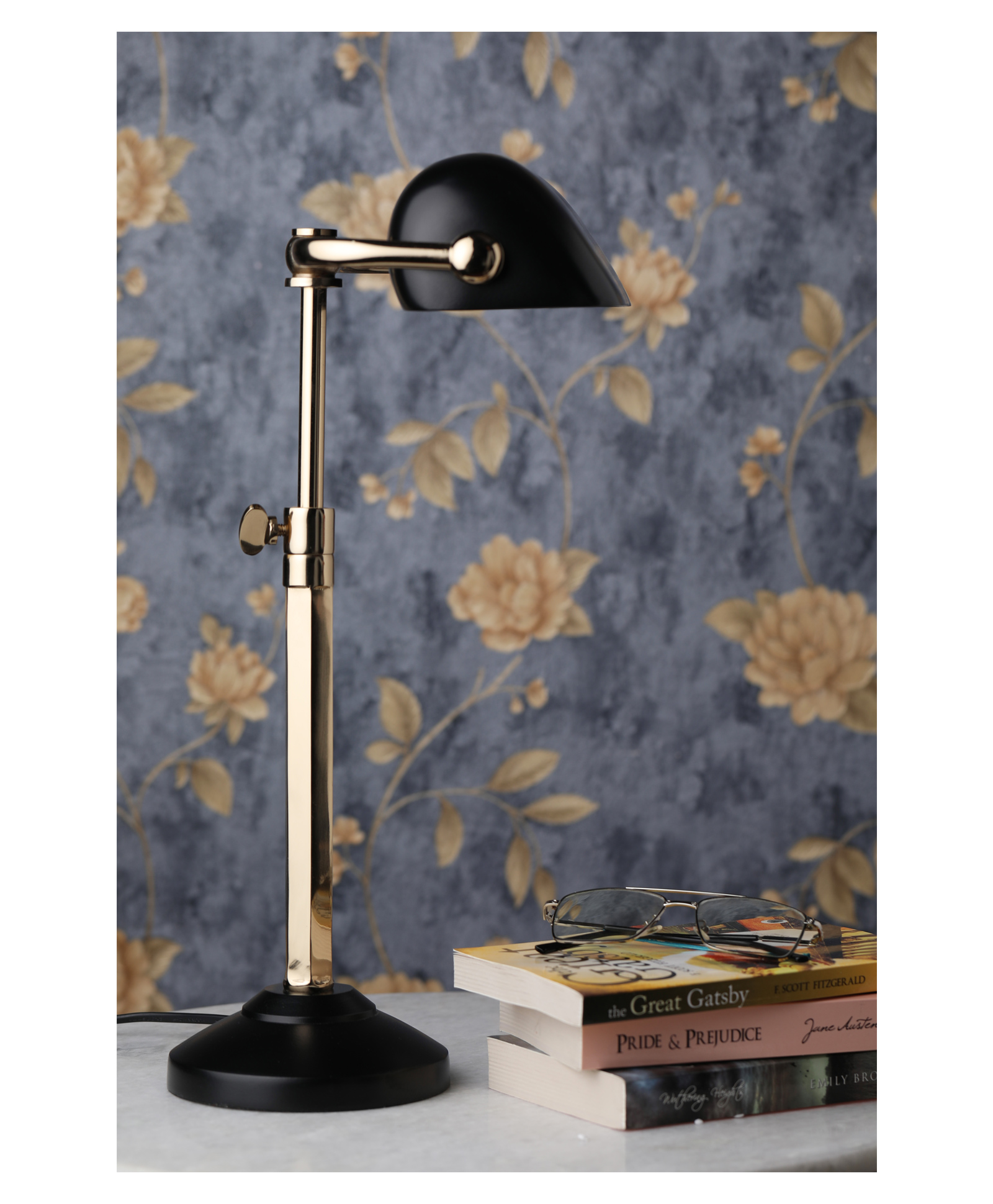 De Maison Decor Handcrafted Black/Gold Adjustable Banker's Lamp - 2.2-image-6
