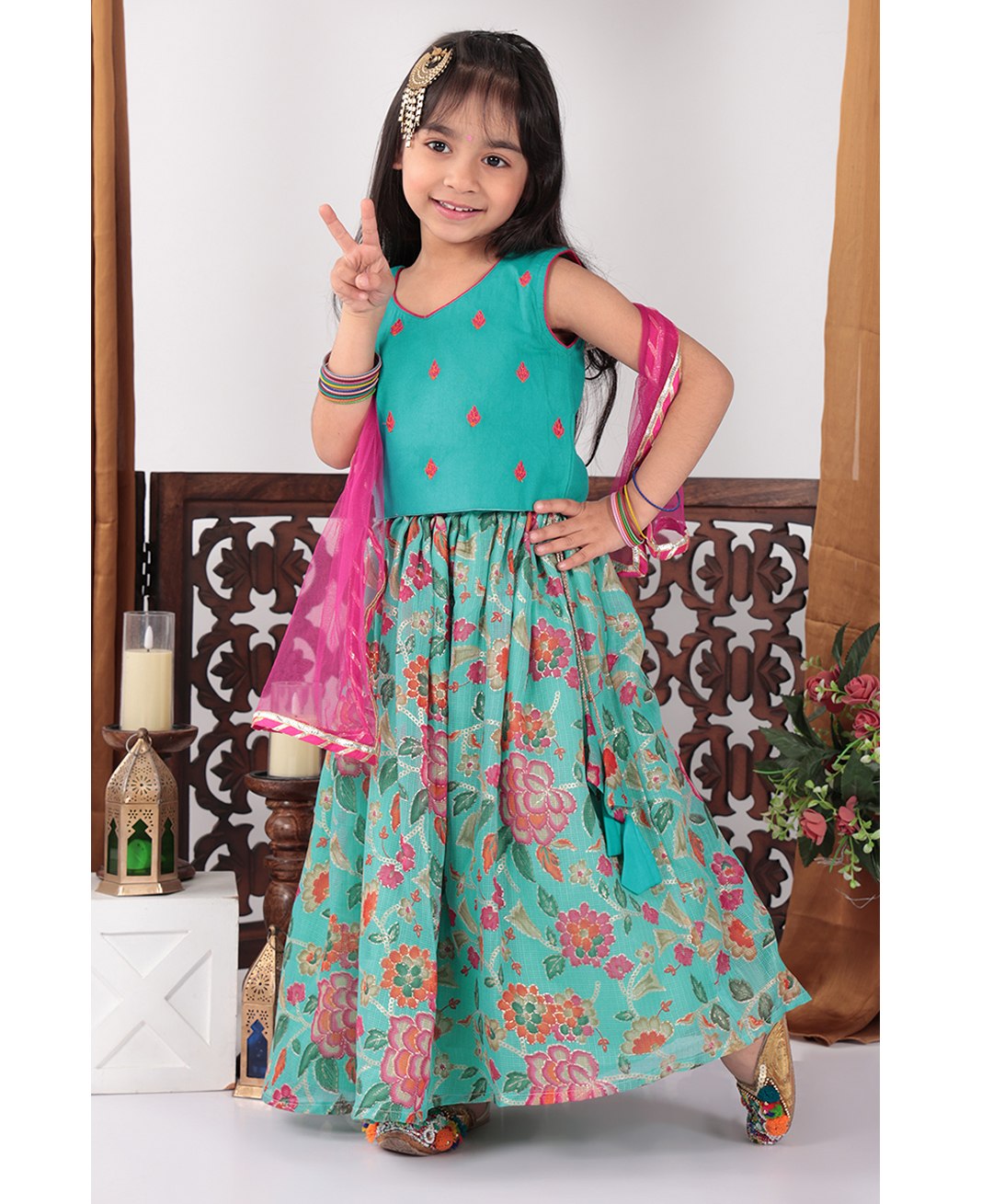 Kinder Kids Sleevless Flower Embroidered Choli & Floral Printed Lehenga With Dupatta - Blue-image-43
