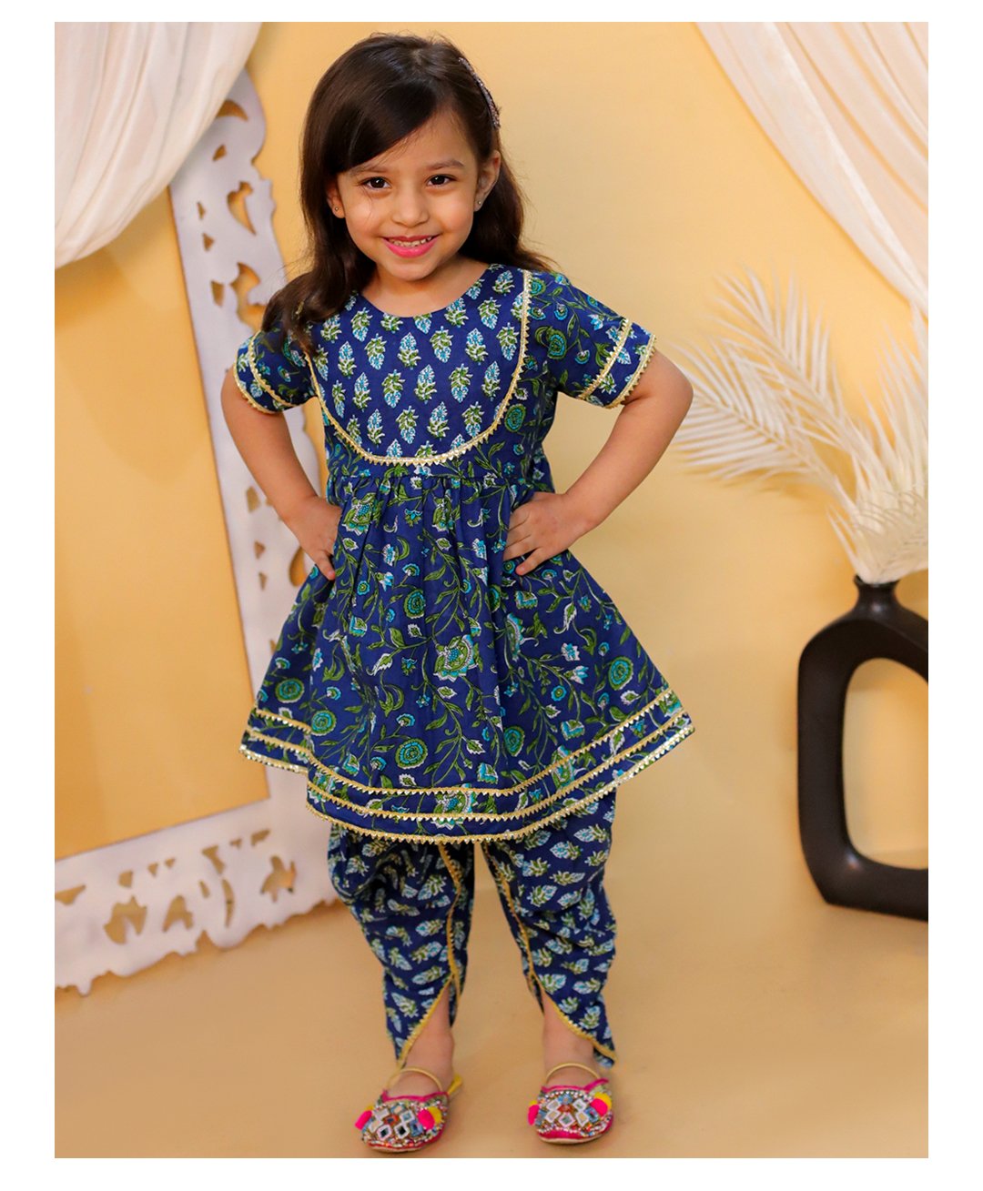 BownBee Pure Cotton Half Sleeves Floral Printed Lace Embellished Kurta & Dhoti Set - Blue-image-9