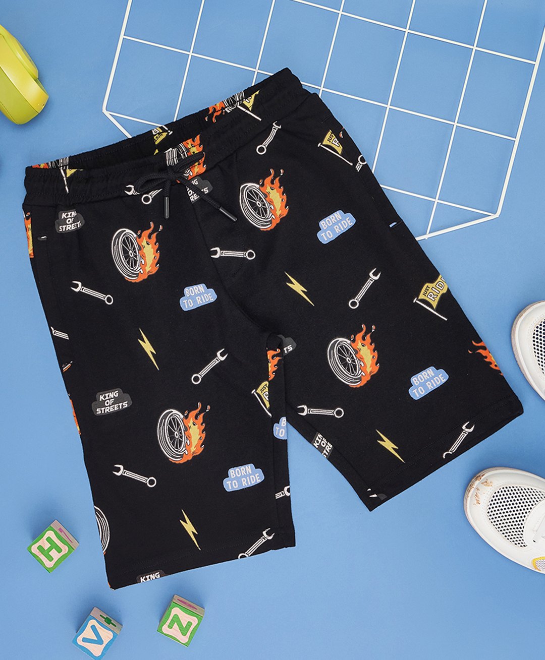 Pantaloons Junior Cotton Born To Ride & Wheels On Fire Printed Shorts - Black-image-27