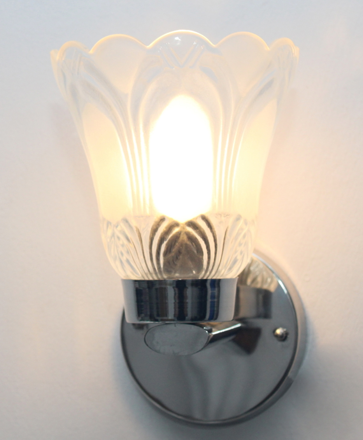 Shree Kala Home Décor Chrome Tulip Flower Glass Wall sconce Light-picture-3