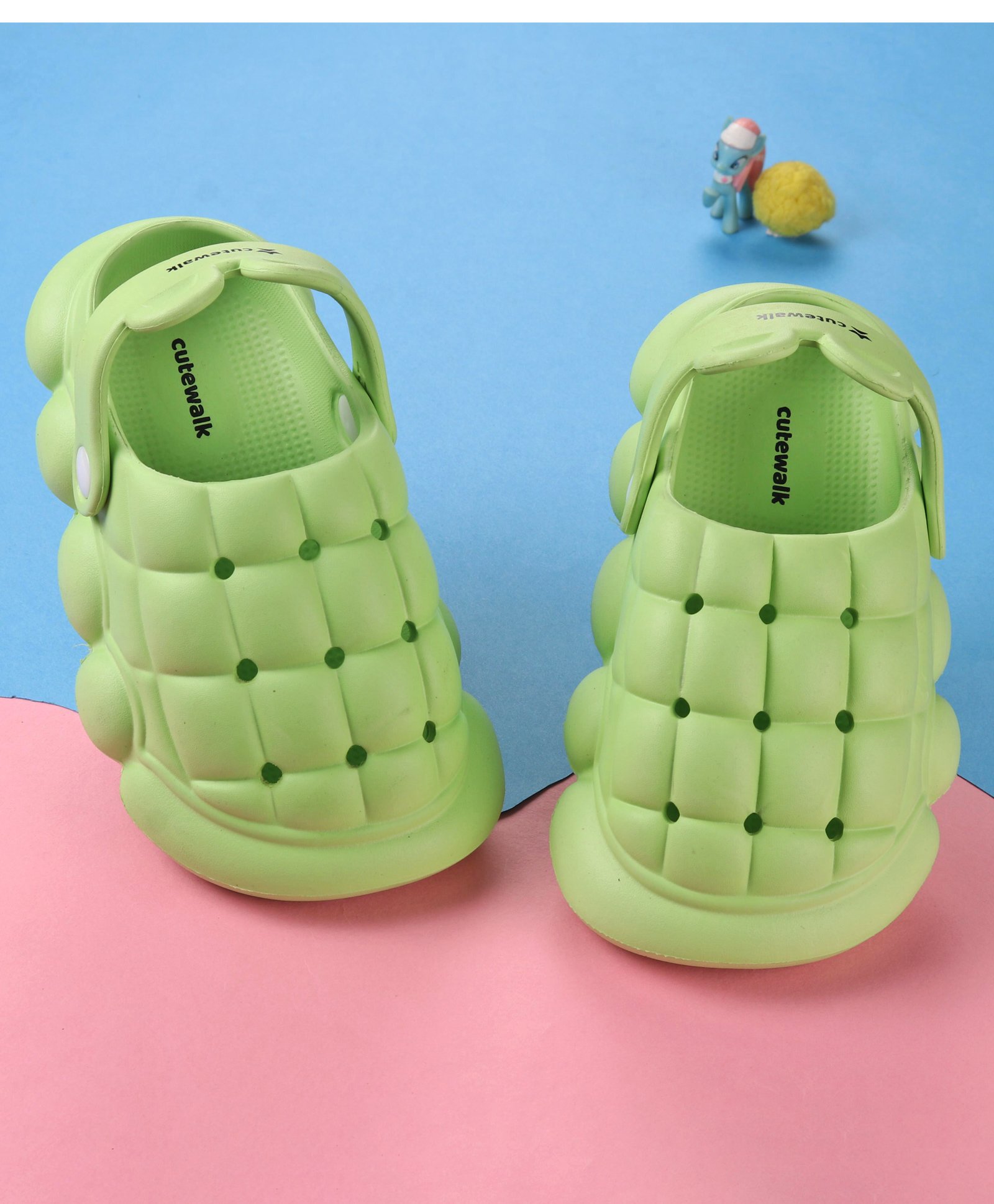 Cute Walk by Babyhug Clogs with Back Strap Closure - Green-image-48