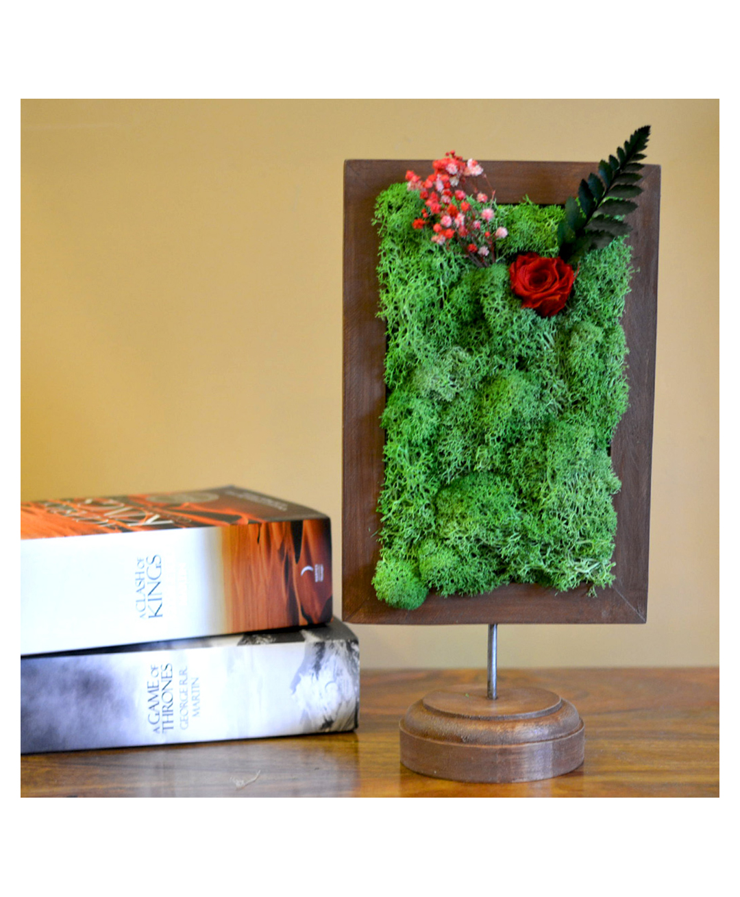 mybageecha A Dainty Bloom in Red Tabletop Preserved Moss Frame-picture-34