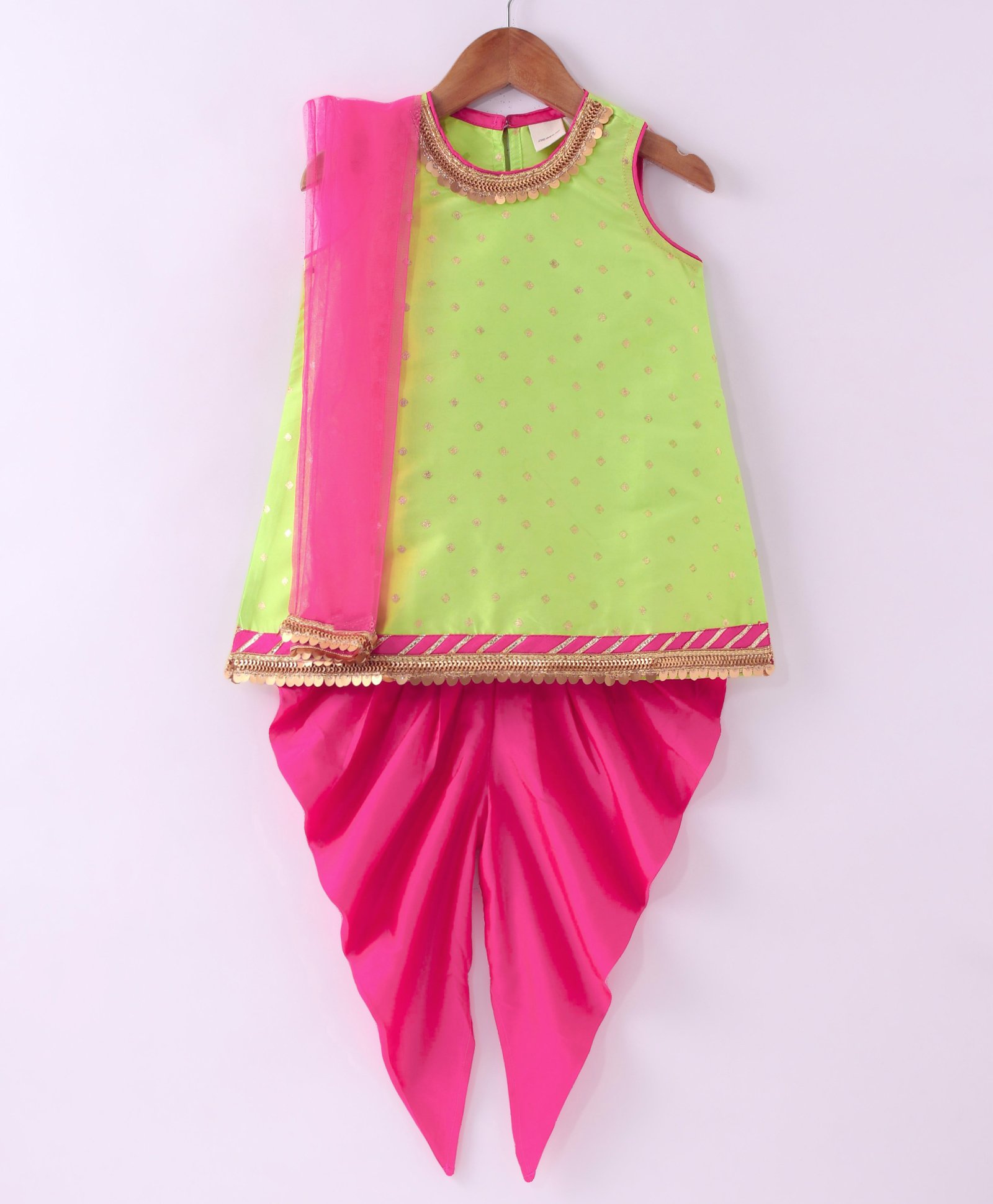 Saka Designs Sleeveless Kurta Dhoti Set with Dupatta Foil Print - Green & Magenta-picture-10