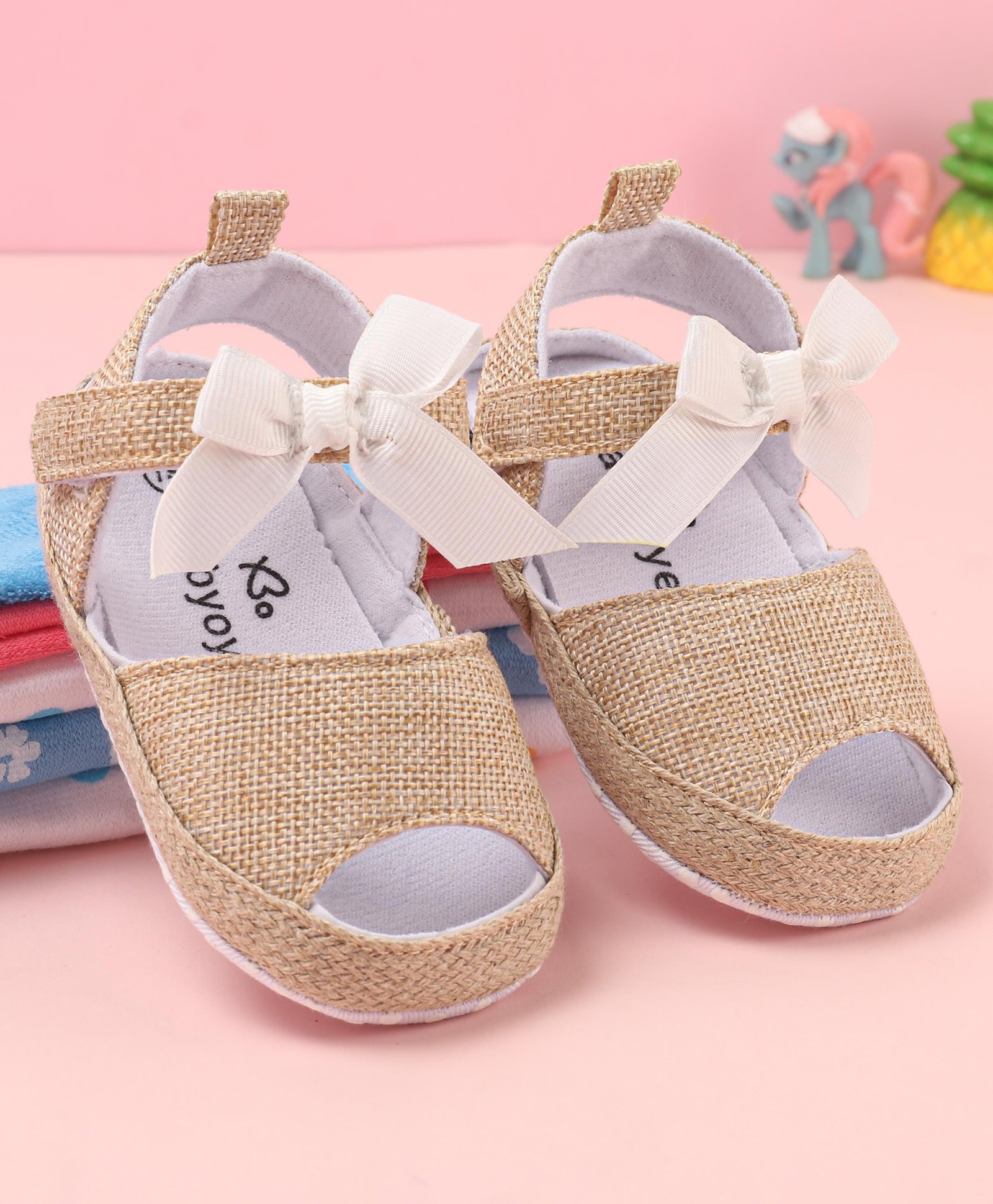 Babyoye Velcro Closure Booties with Bow Applique - White-image-12
