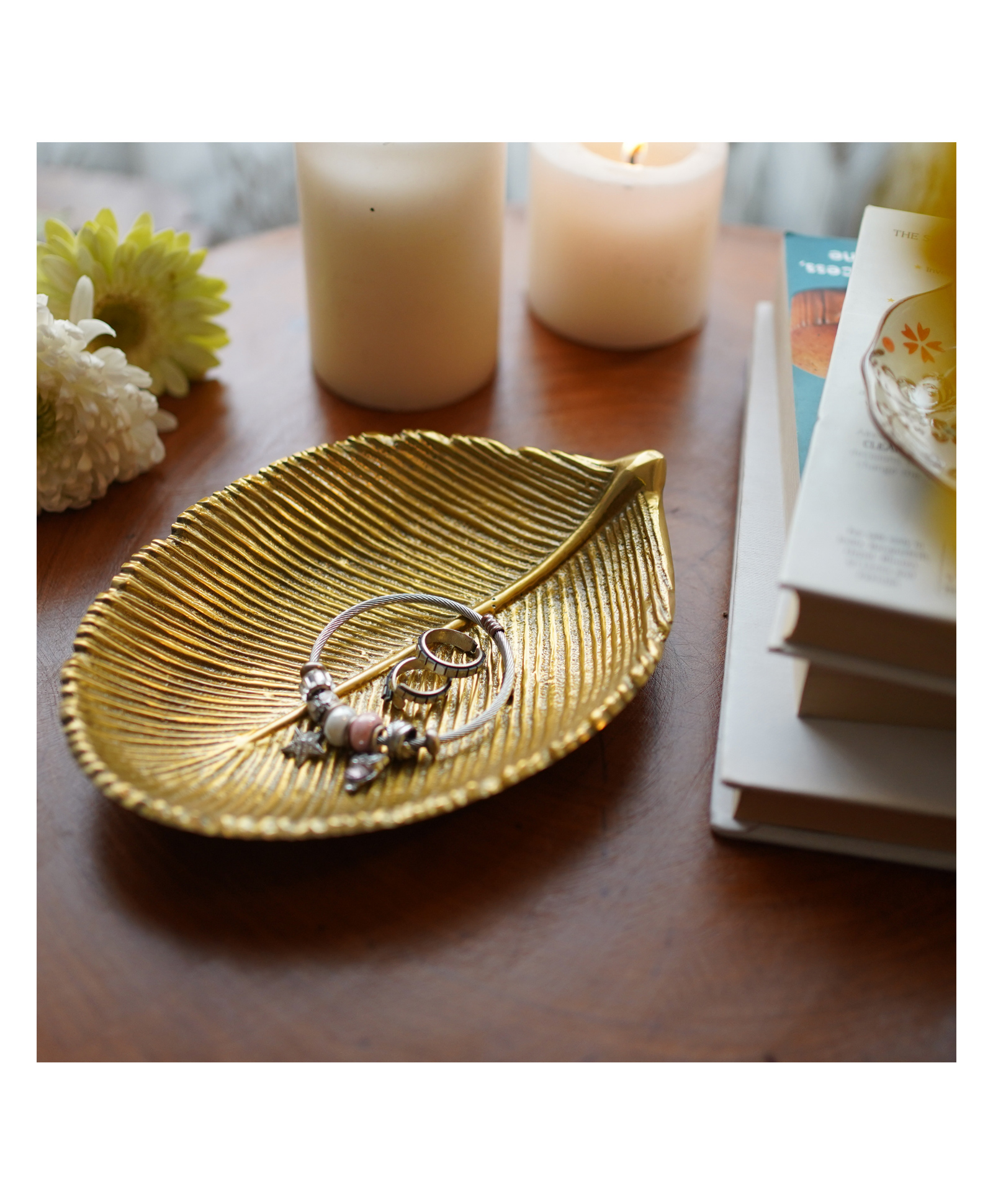 Behoma Metal Leaf Shape Tray for Home Decor Gifting Item, Golden Colour, 1 Small (Only Tray)-image-3