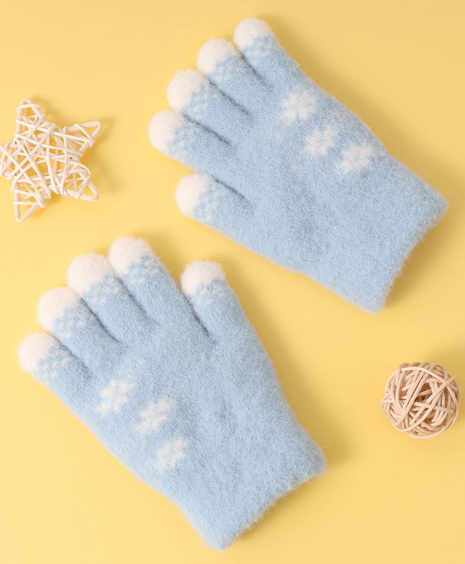 Babyhug Woollen Gloves with Floral Design - Blue