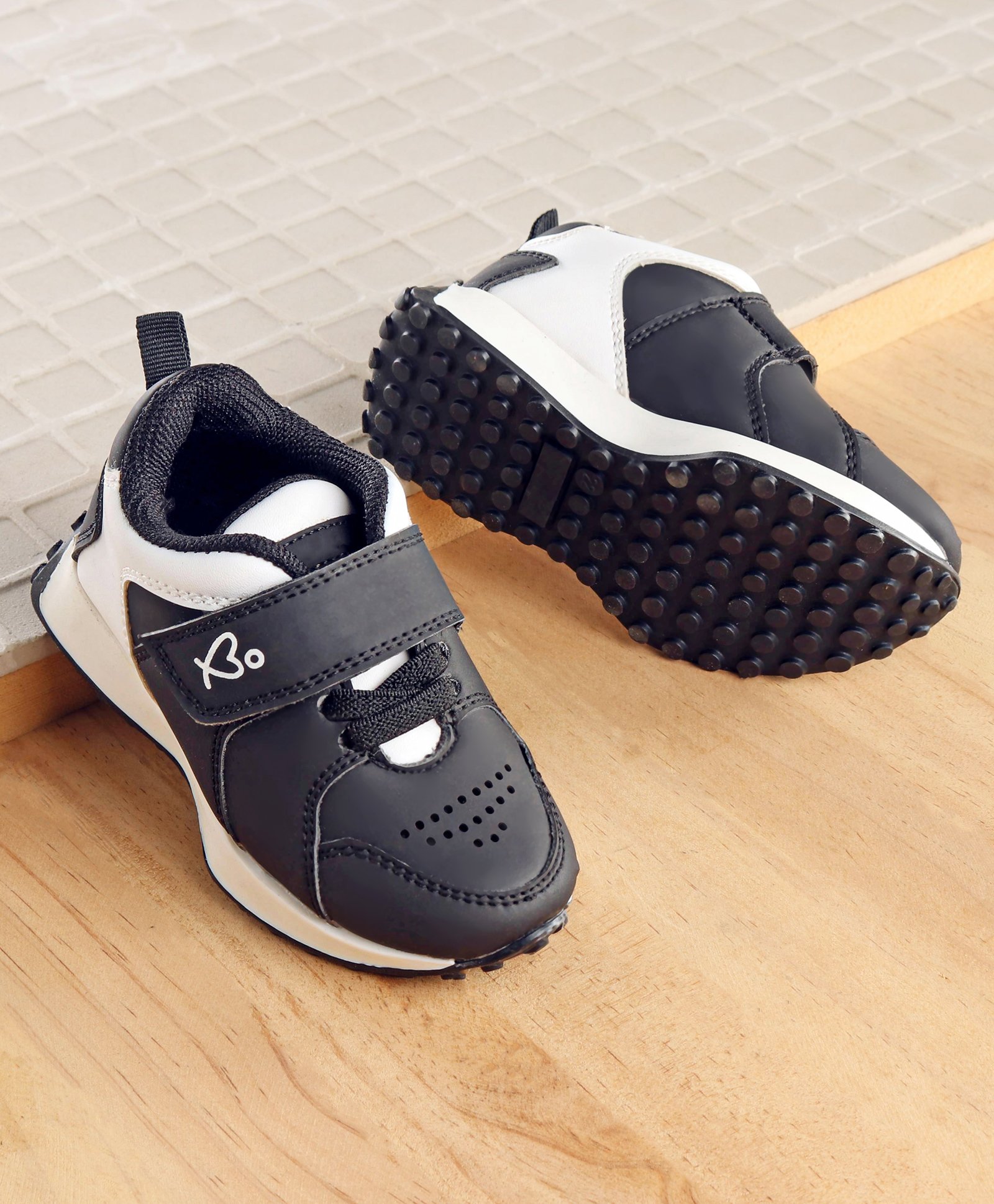 Babyoye Sneakers with Velcro Closure - Black-image-46