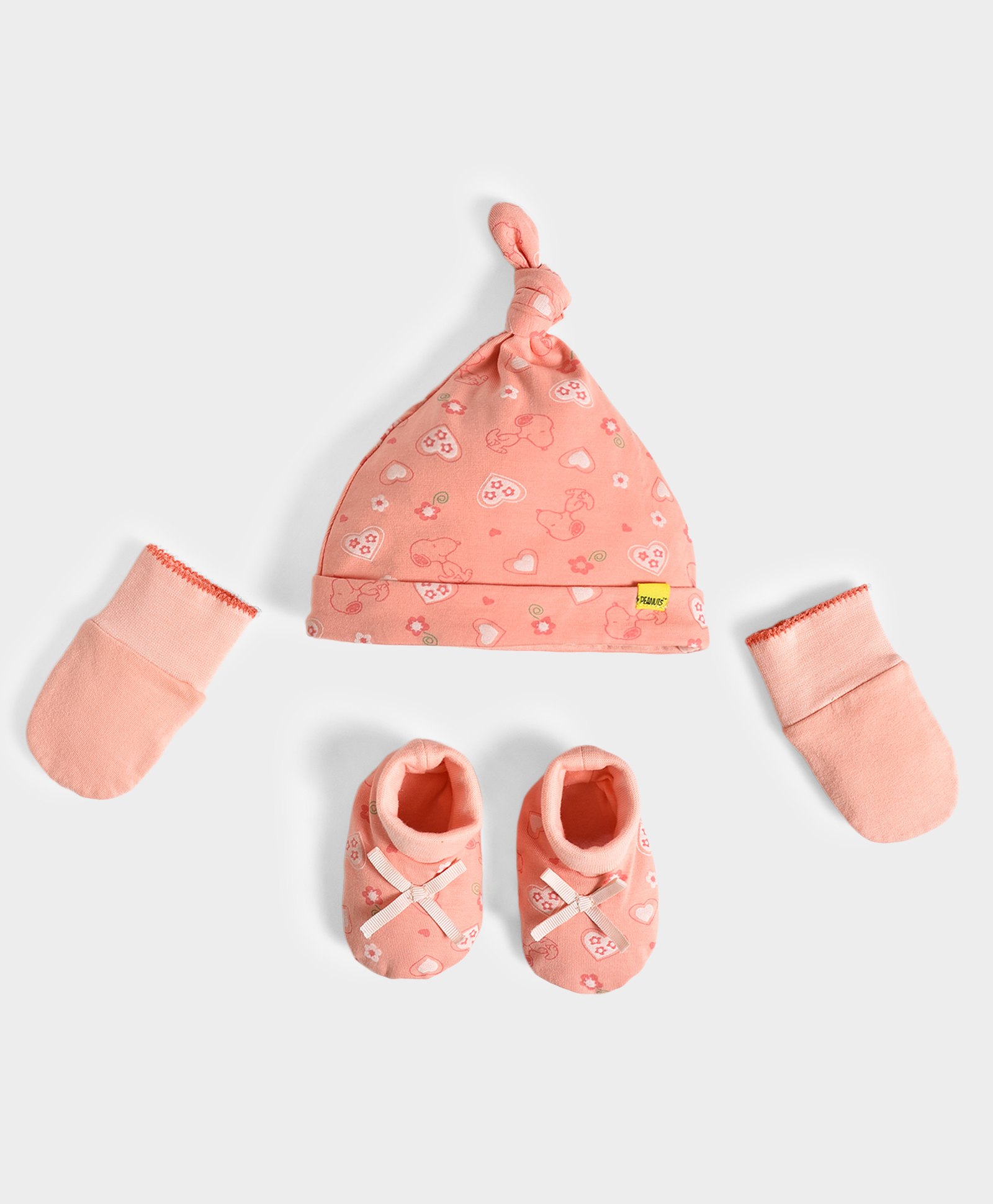 Mi Arcus Cotton Spandex Peanuts Featuring Snoopy Character Printed Cap Mittens & Booties Set - Peach-picture-37