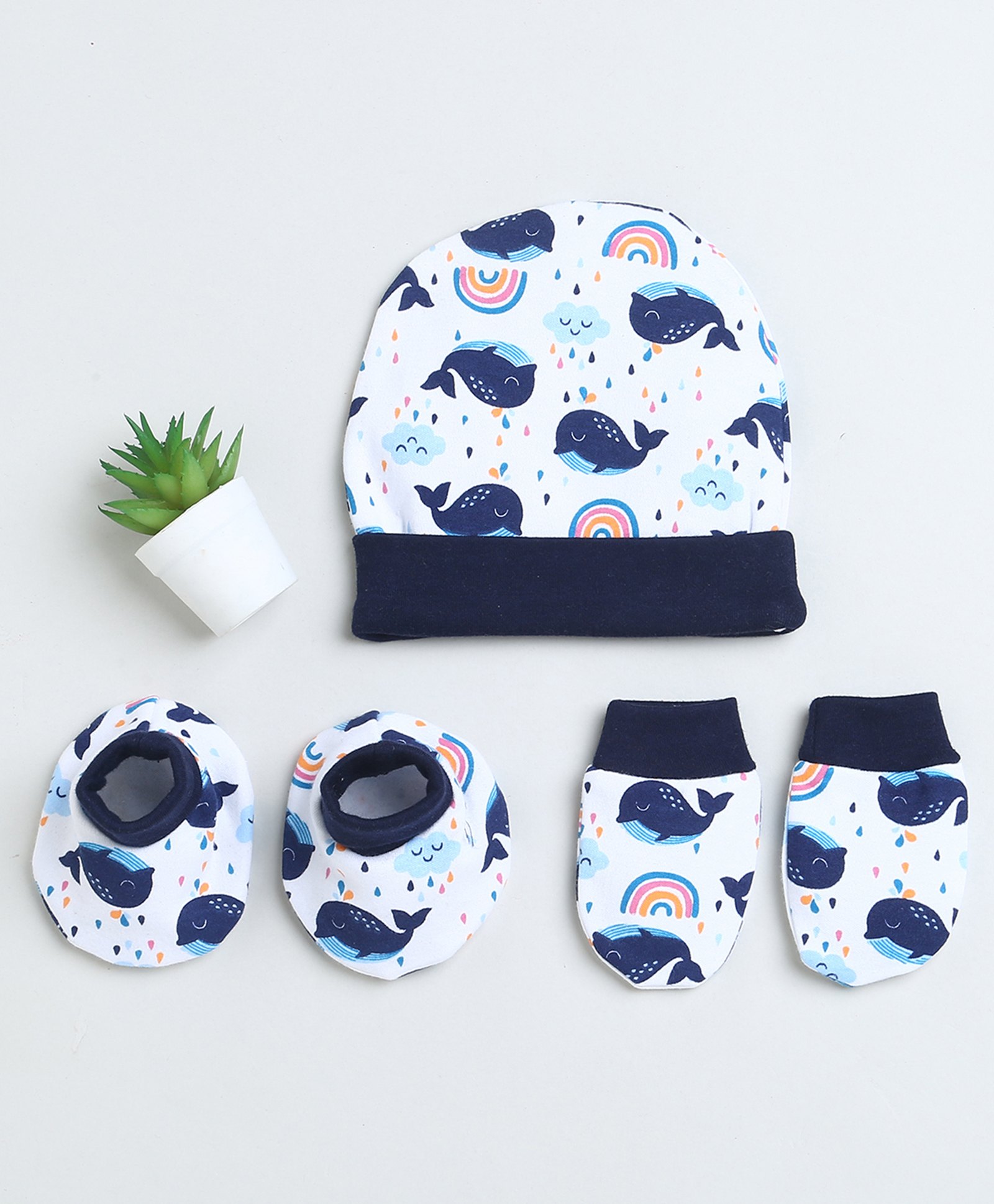 BUMZEE Cotton Fish Printed Cap Mittens & Booties Set - White & Navy-image-34