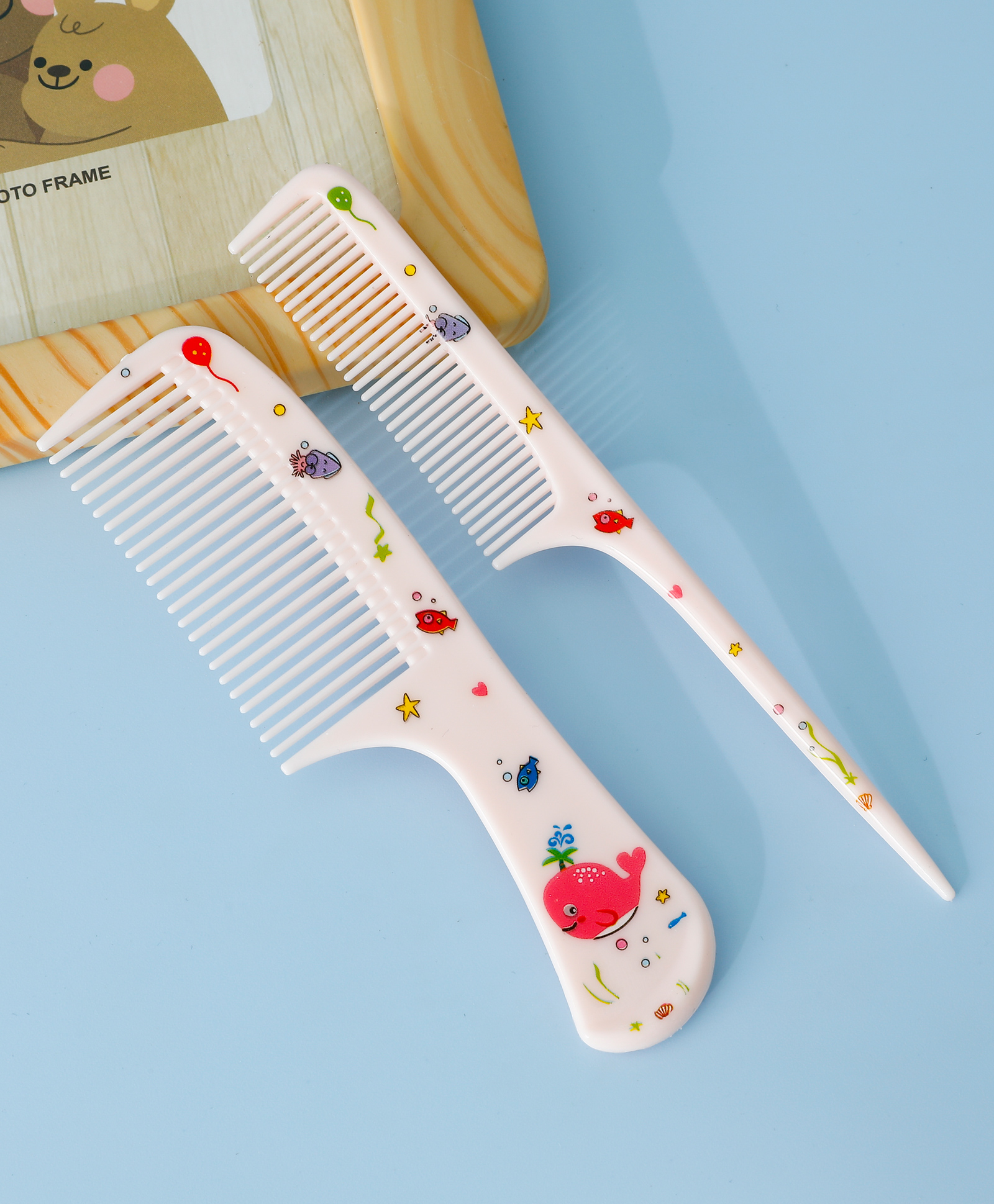 Hair Comb With Whale Design Pack Of 2 - Pink