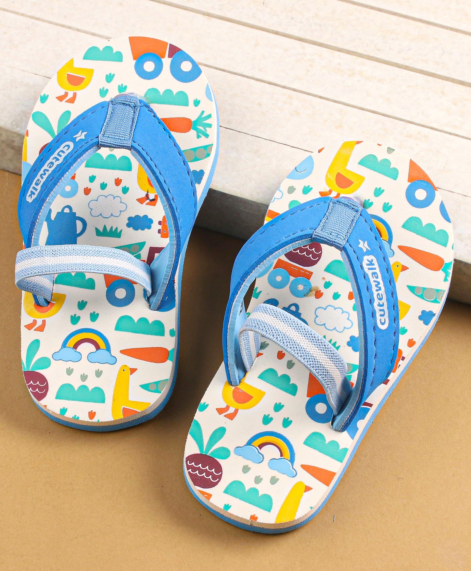 Cute Walk by Babyhug Flip Flops with Back Strap Closure Rainbow Print - Light Blue
