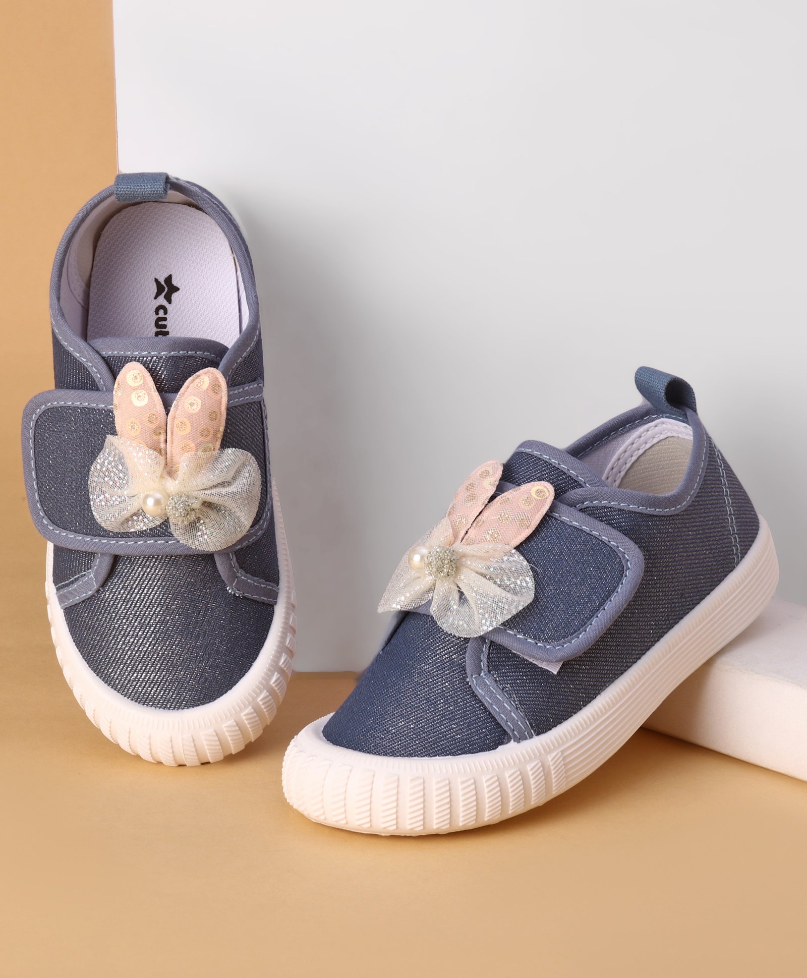 Cute Walk by Babyhug Casual Shoes with Velcro Closure & Bow Applique - Blue-picture-30