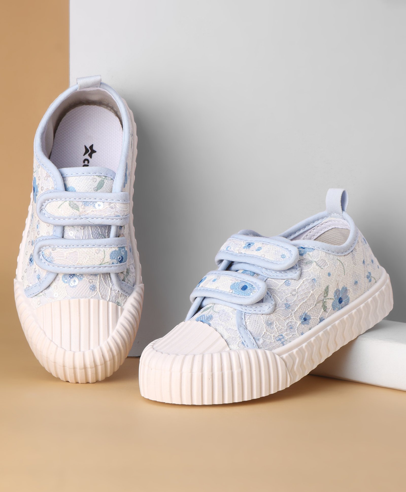 Cute Walk by Babyhug Casual Shoes with Velcro Closure &  Floral Print - Blue-picture-26