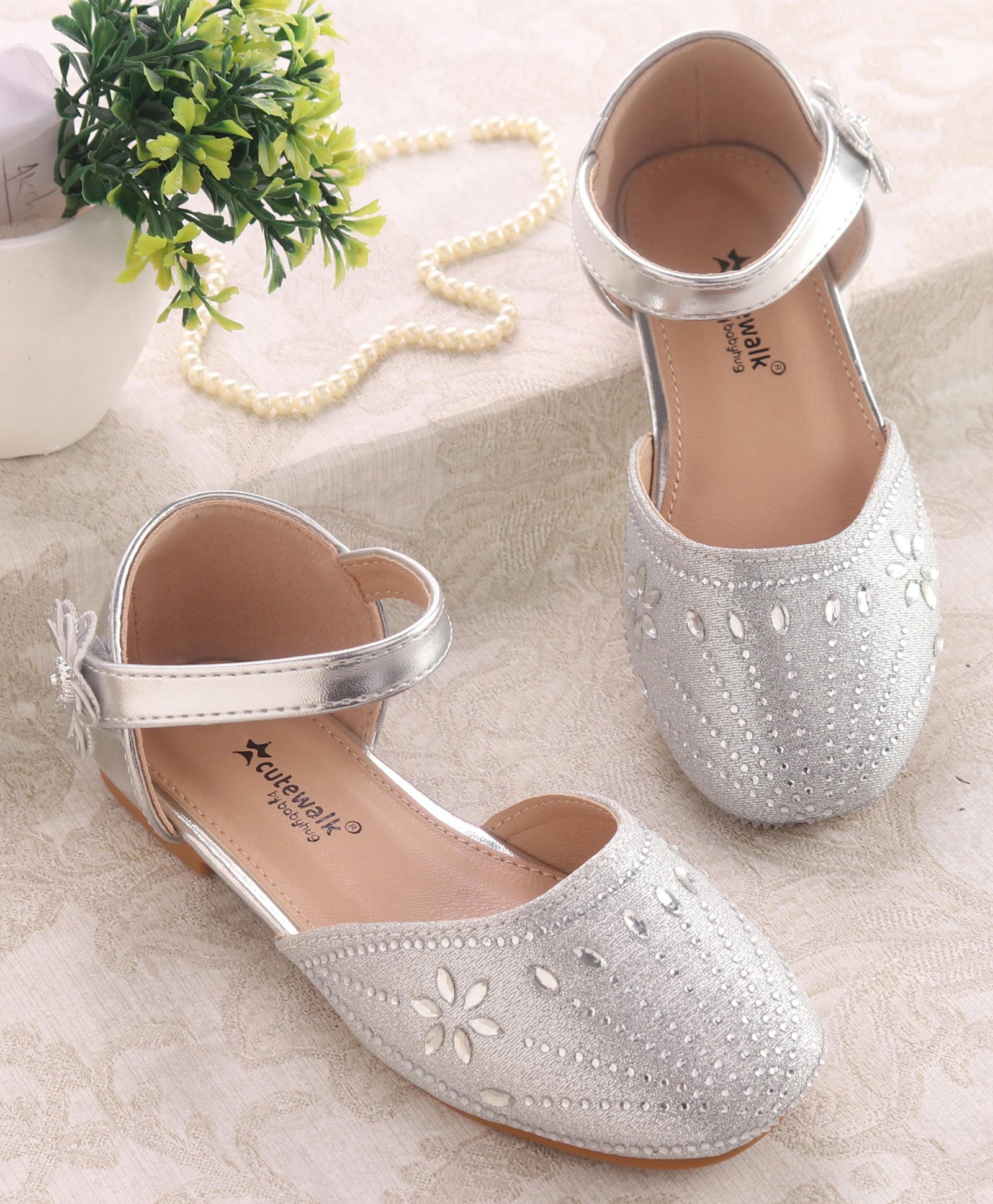 Cute Walk by Babyhug Ballerinas with Velcro Closure & Bow Applique - Silver-image-30