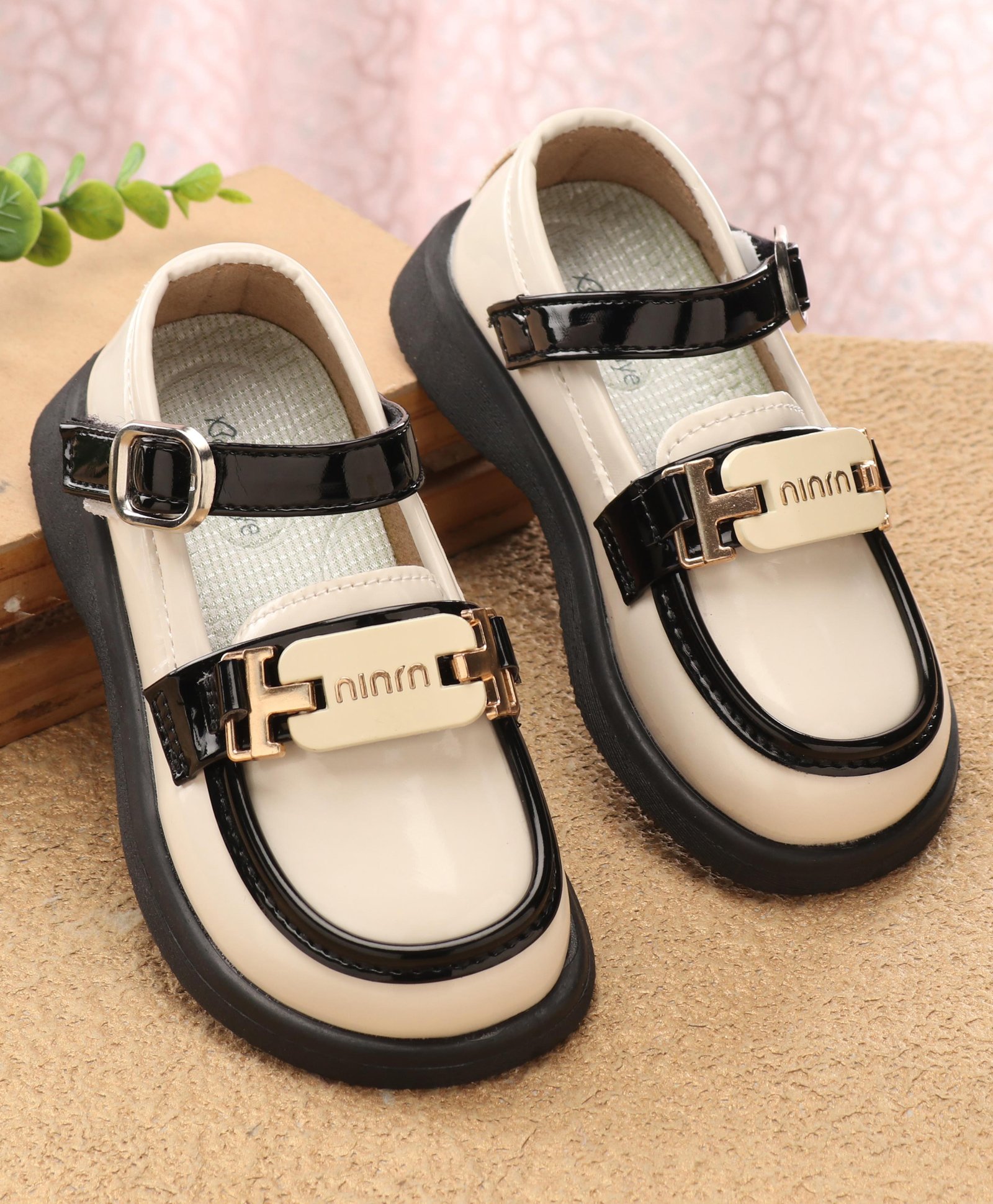 Babyoye Slip On Ballerina with Buckle Design Velcro  Closure - Black & Beige-image-37