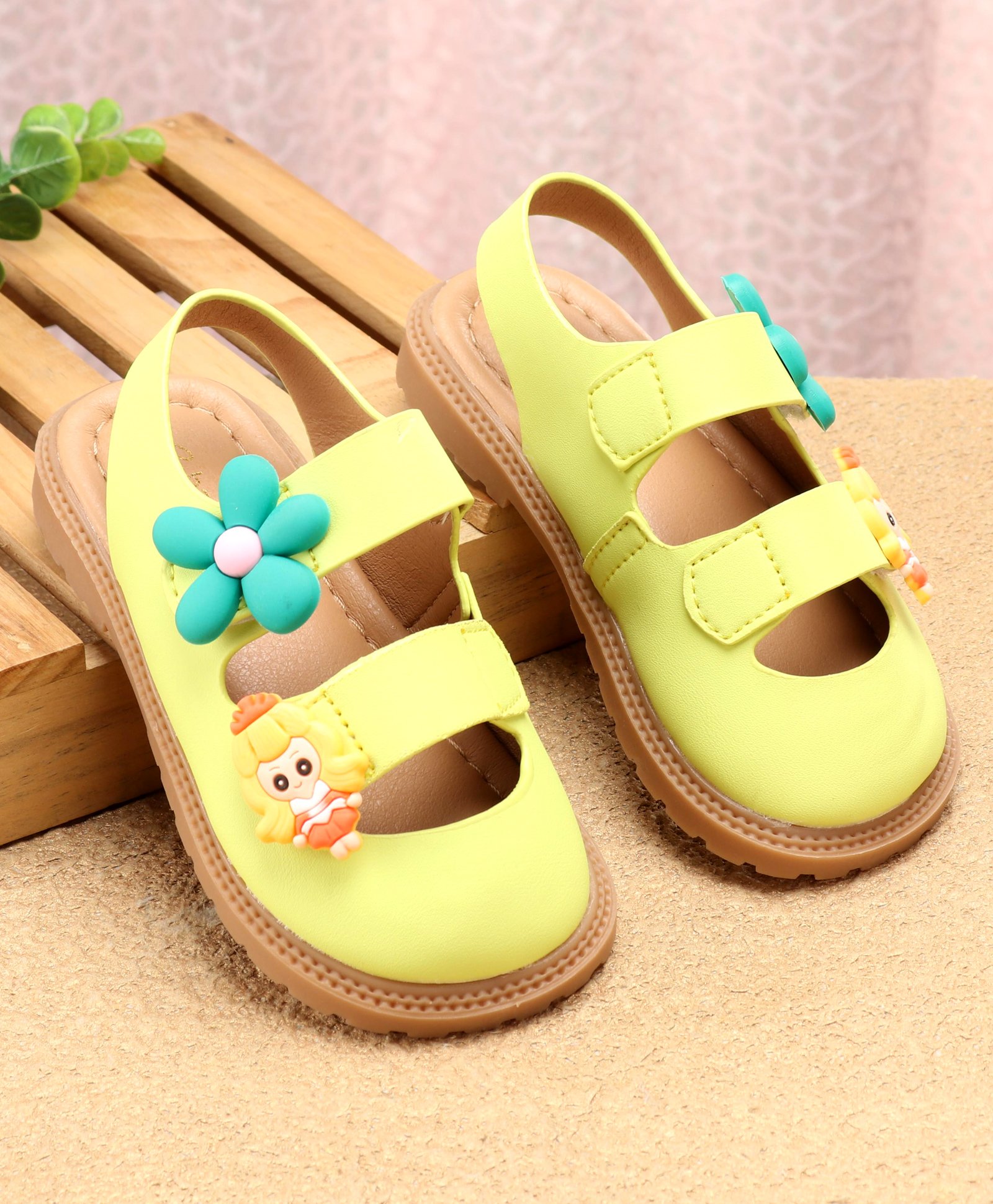 Babyoye Ballerinas with Velcro Closure Doll & Floral Applique - Yellow-picture-35