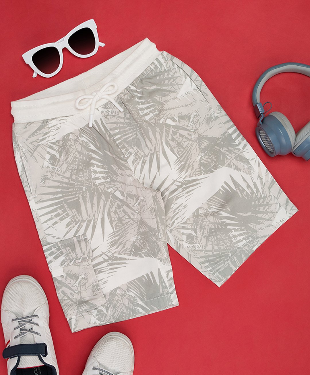 Pantaloons Junior Leaves Printed Shorts - Off White-image-36